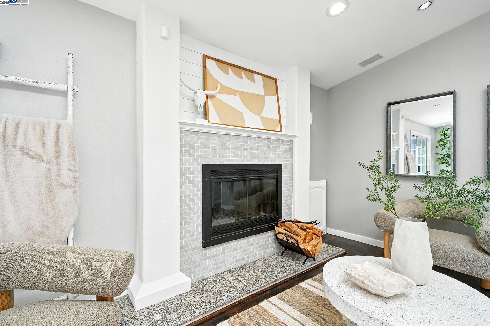 Detail Gallery Image 13 of 42 For 1655 Wendy Dr, Pleasant Hill,  CA 94523 - 3 Beds | 2 Baths