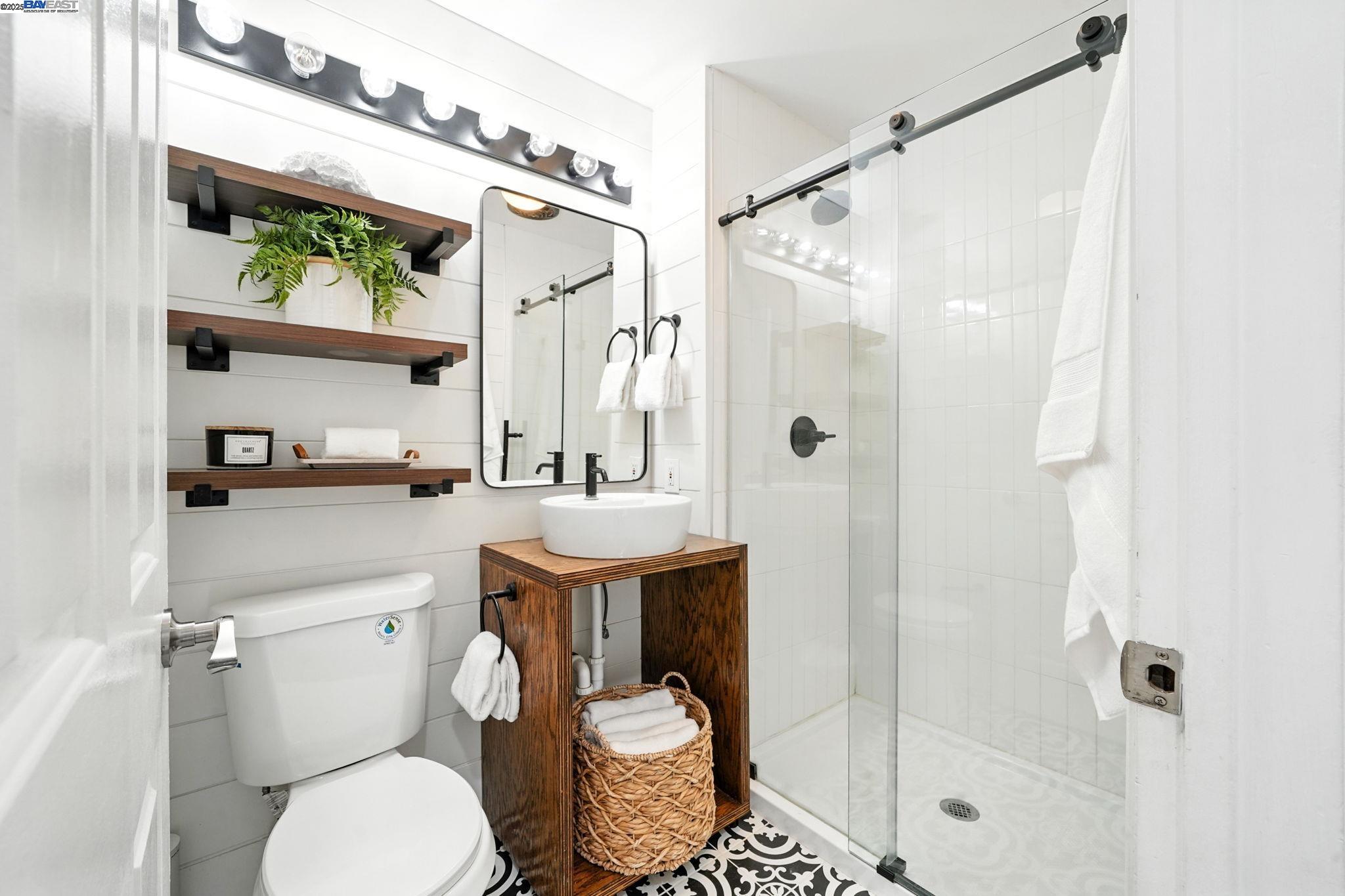 Detail Gallery Image 15 of 42 For 1655 Wendy Dr, Pleasant Hill,  CA 94523 - 3 Beds | 2 Baths