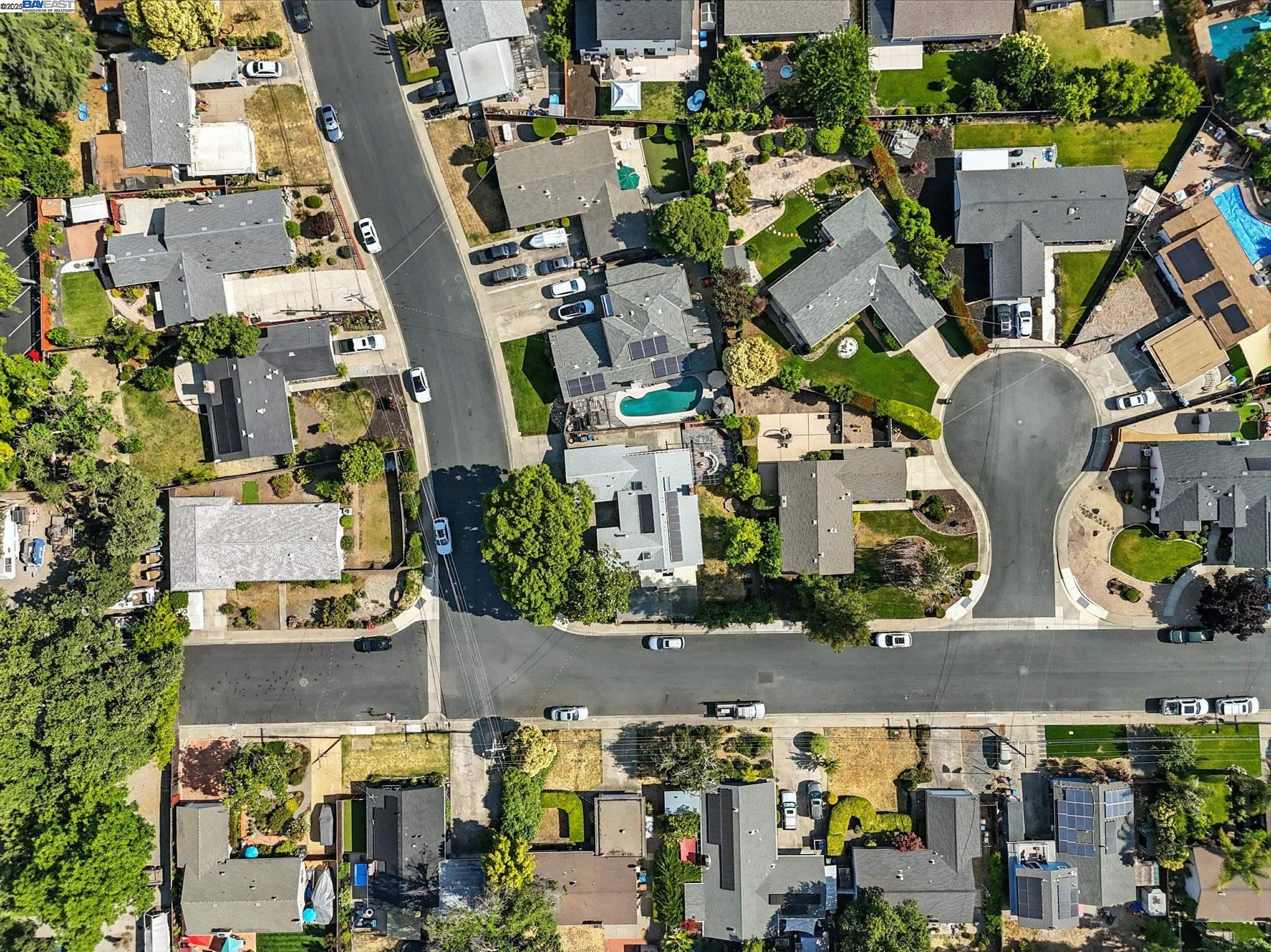 Detail Gallery Image 37 of 42 For 1655 Wendy Dr, Pleasant Hill,  CA 94523 - 3 Beds | 2 Baths