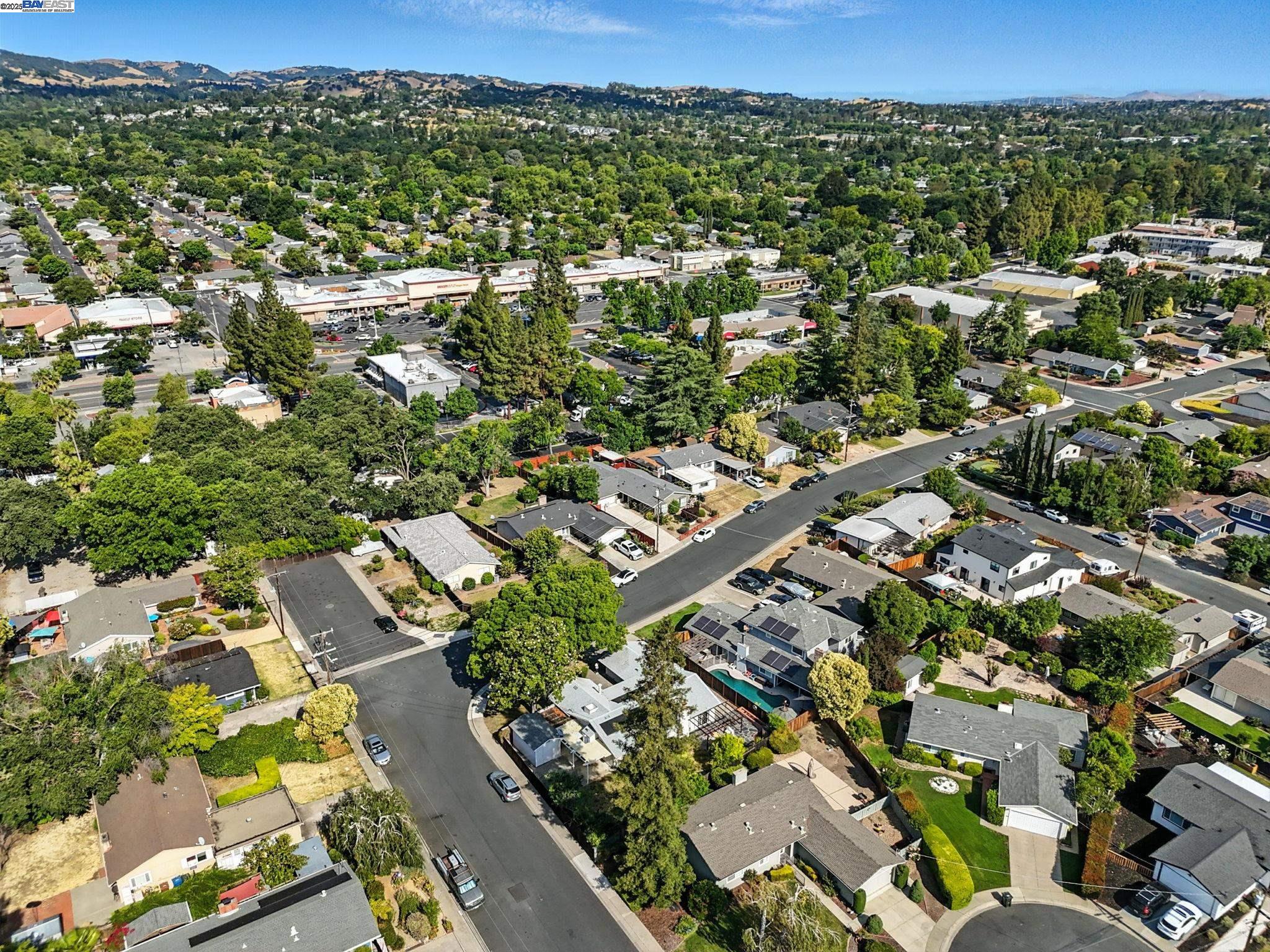 Detail Gallery Image 38 of 42 For 1655 Wendy Dr, Pleasant Hill,  CA 94523 - 3 Beds | 2 Baths