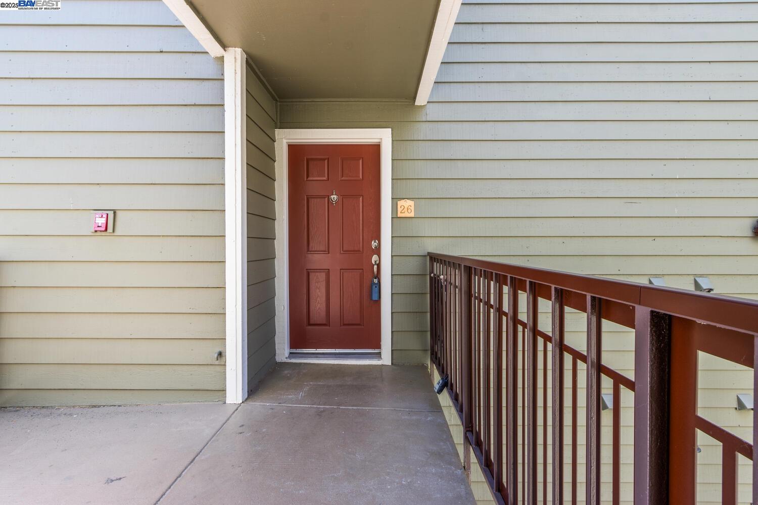 Photo #5: 41103752 Listing 
