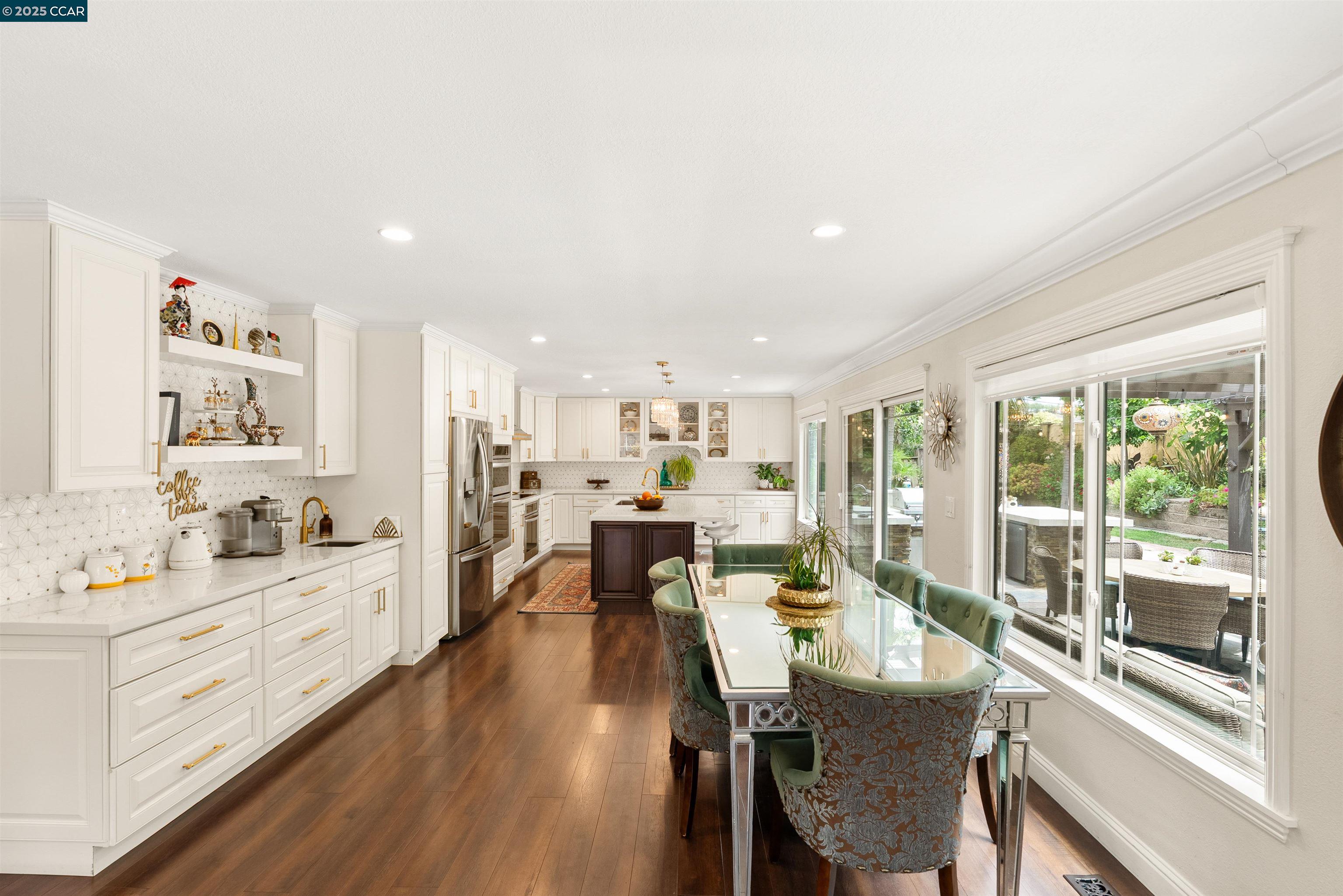 Detail Gallery Image 14 of 52 For 37 Park Fletcher Pl, San Jose,  CA 95136 - 5 Beds | 3 Baths