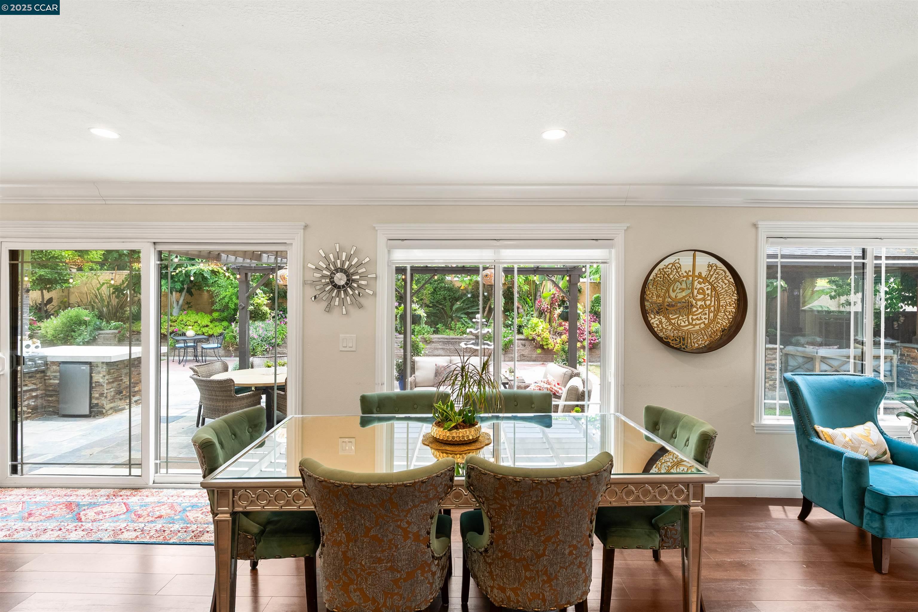 Detail Gallery Image 15 of 52 For 37 Park Fletcher Pl, San Jose,  CA 95136 - 5 Beds | 3 Baths