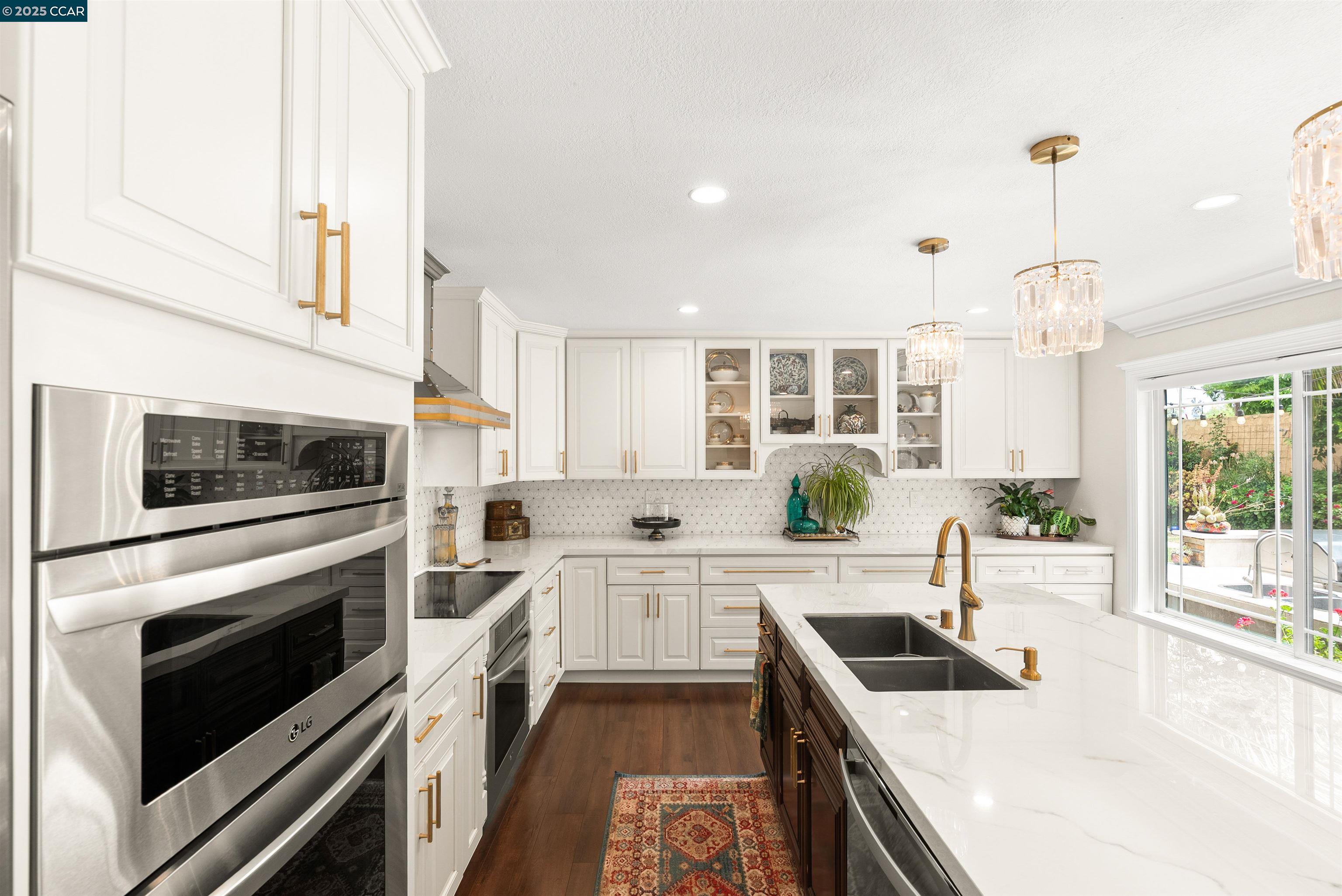 Detail Gallery Image 19 of 52 For 37 Park Fletcher Pl, San Jose,  CA 95136 - 5 Beds | 3 Baths