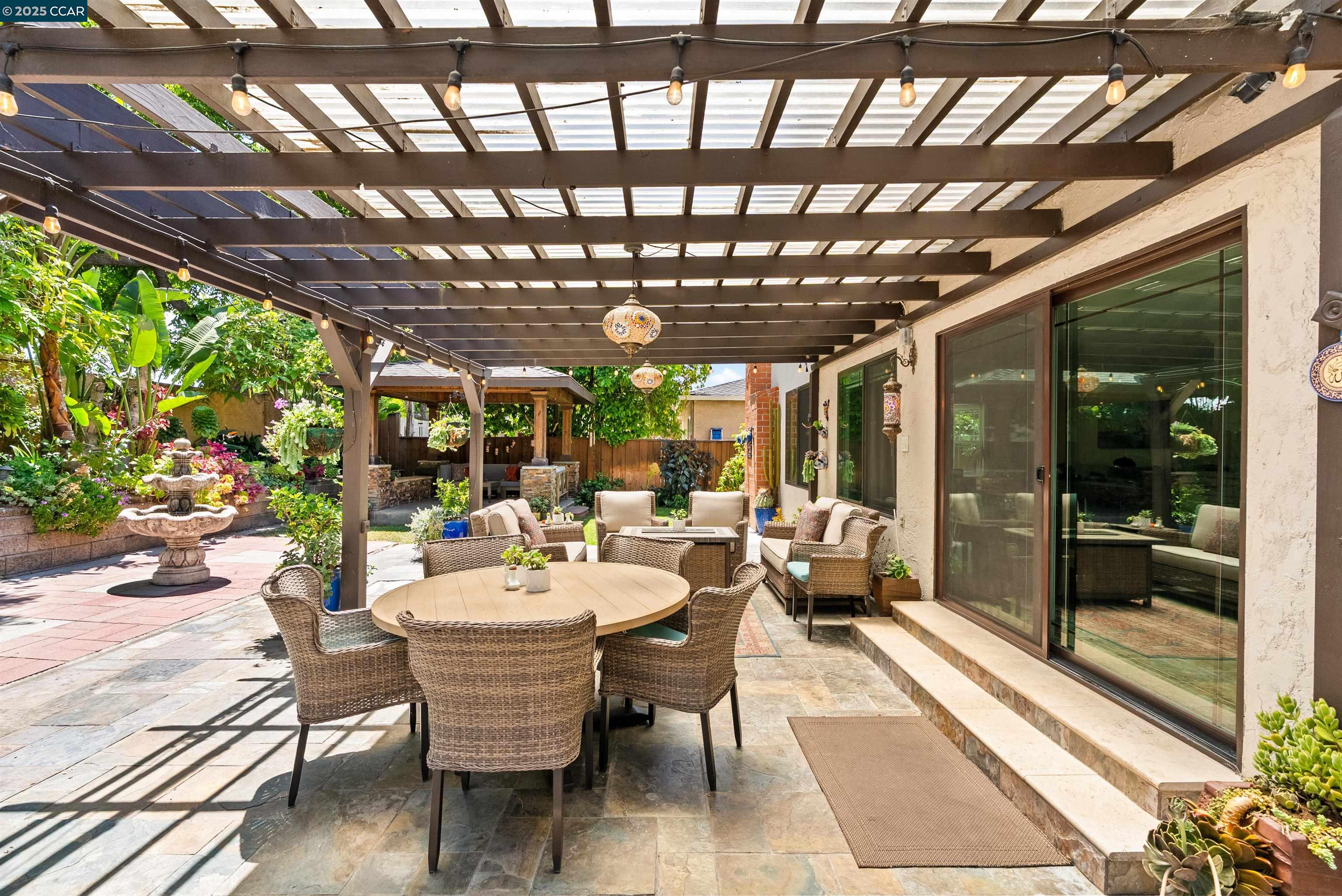Detail Gallery Image 41 of 52 For 37 Park Fletcher Pl, San Jose,  CA 95136 - 5 Beds | 3 Baths