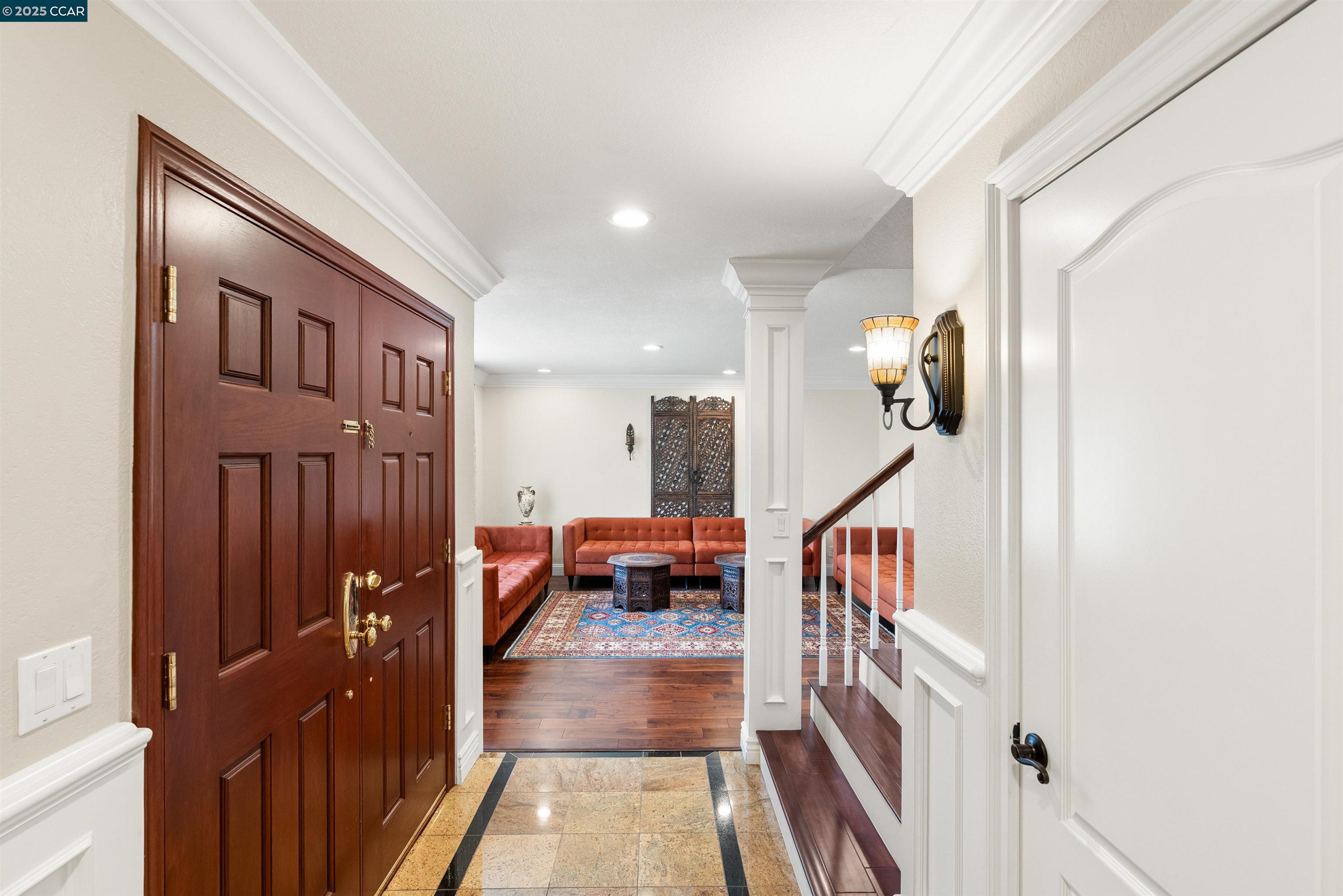 Detail Gallery Image 6 of 52 For 37 Park Fletcher Pl, San Jose,  CA 95136 - 5 Beds | 3 Baths