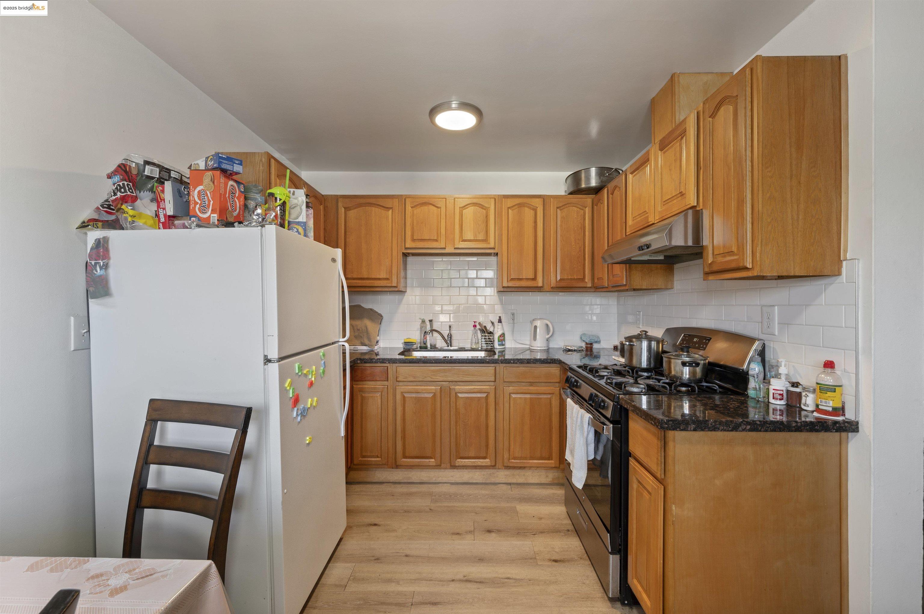 Detail Gallery Image 4 of 9 For 3227 Prentiss, Oakland,  CA 94601 - – Beds | – Baths
