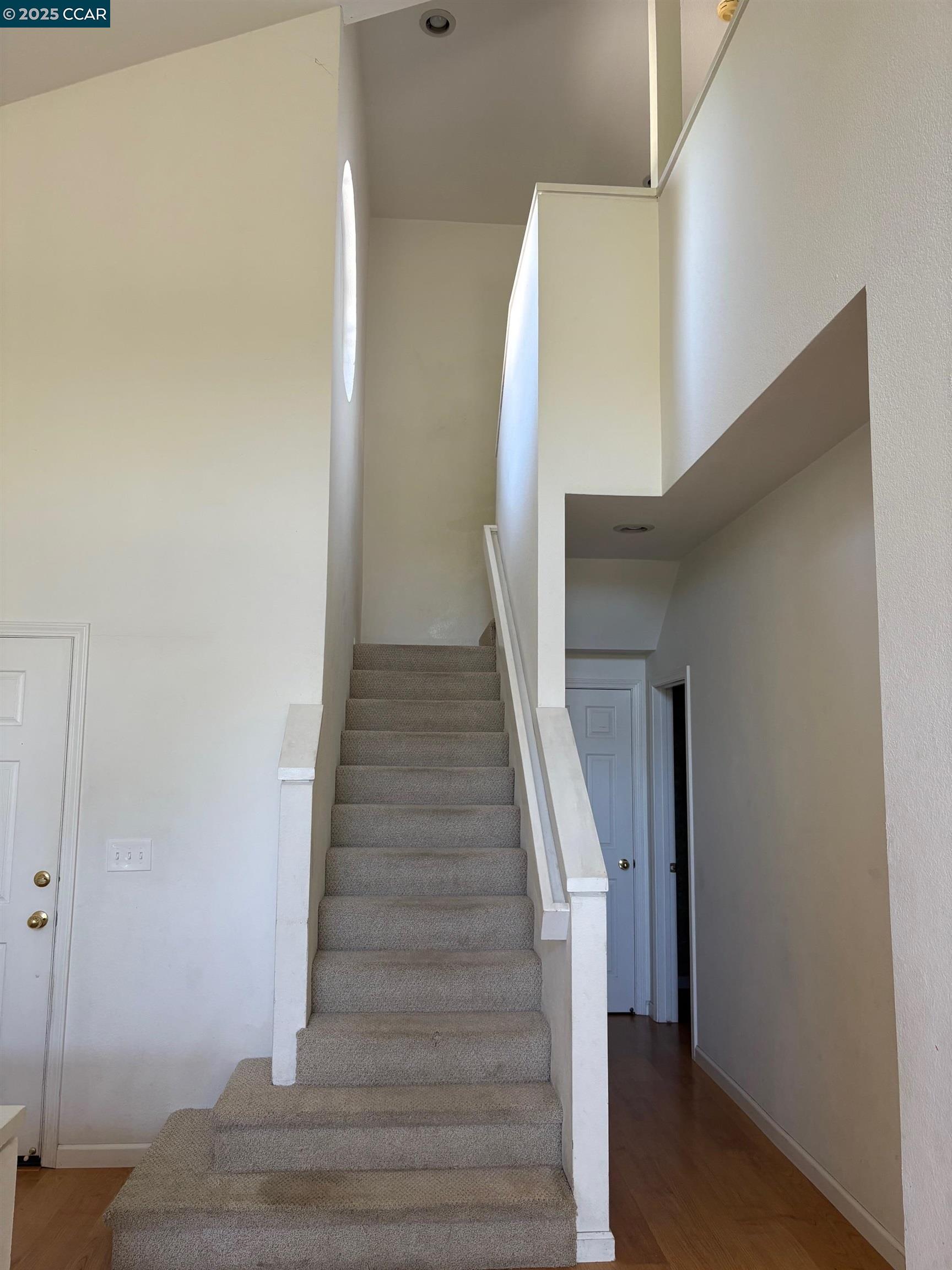Detail Gallery Image 14 of 30 For 1029 Lakeridge Pl, San Ramon,  CA 94582 - 3 Beds | 2/1 Baths