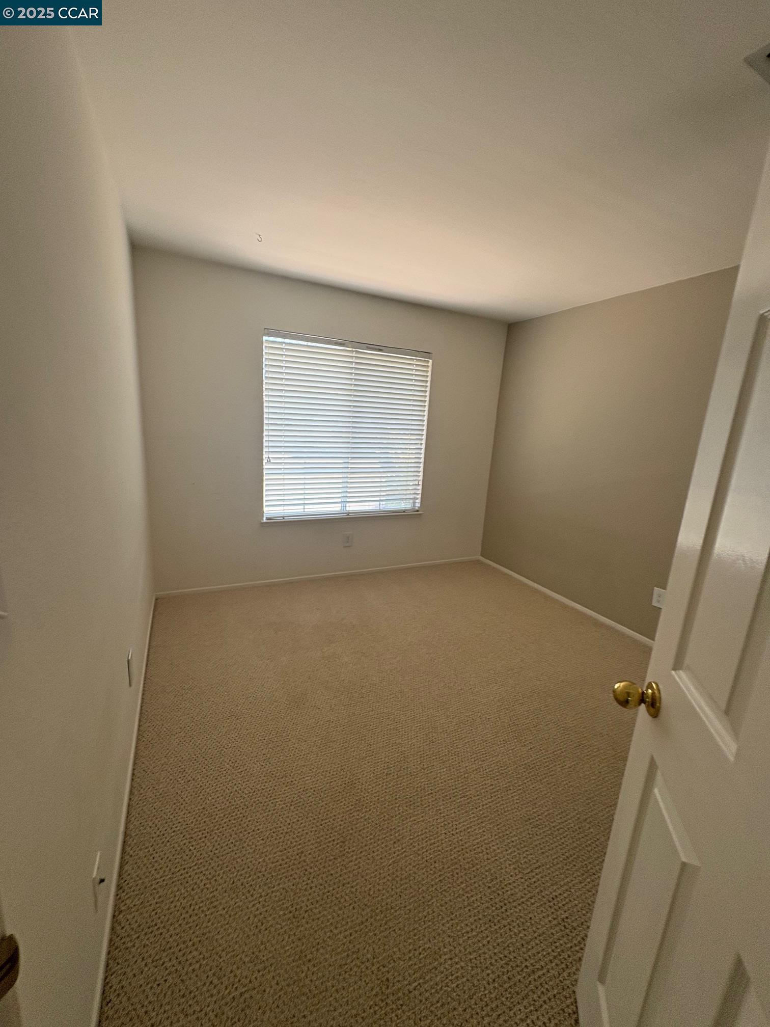 Detail Gallery Image 16 of 30 For 1029 Lakeridge Pl, San Ramon,  CA 94582 - 3 Beds | 2/1 Baths