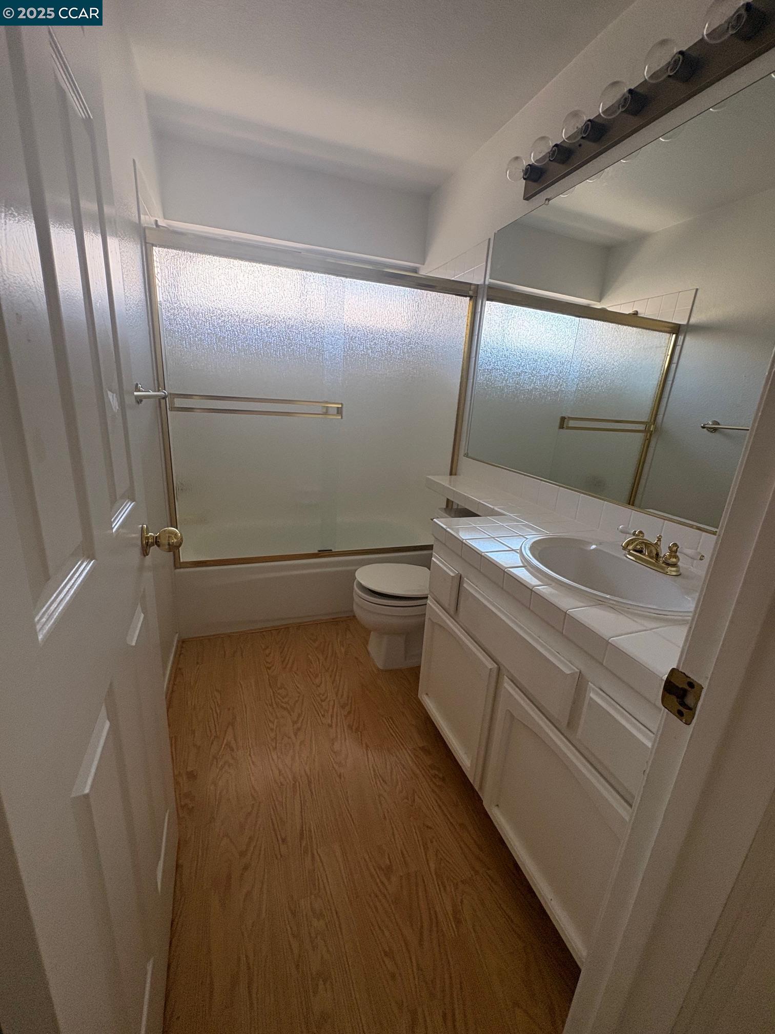 Detail Gallery Image 17 of 30 For 1029 Lakeridge Pl, San Ramon,  CA 94582 - 3 Beds | 2/1 Baths