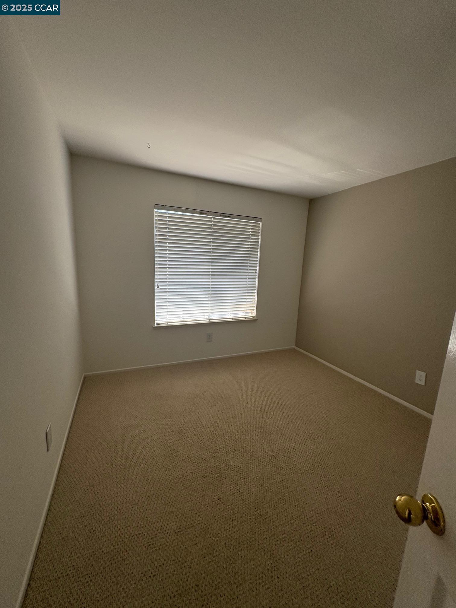 Detail Gallery Image 21 of 30 For 1029 Lakeridge Pl, San Ramon,  CA 94582 - 3 Beds | 2/1 Baths