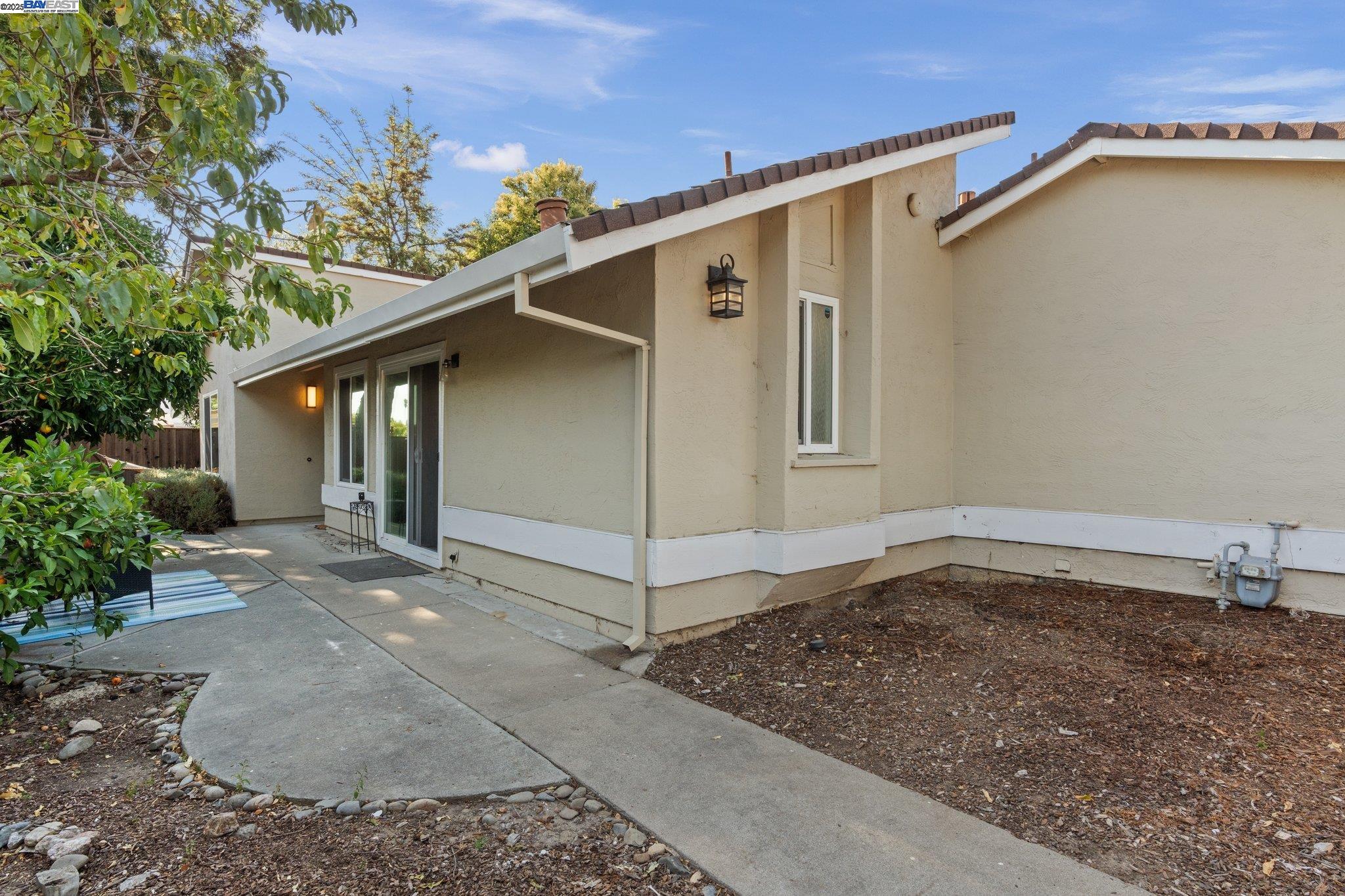 Detail Gallery Image 22 of 29 For 5399 Garrison Cir, San Jose,  CA 95123 - 3 Beds | 2 Baths