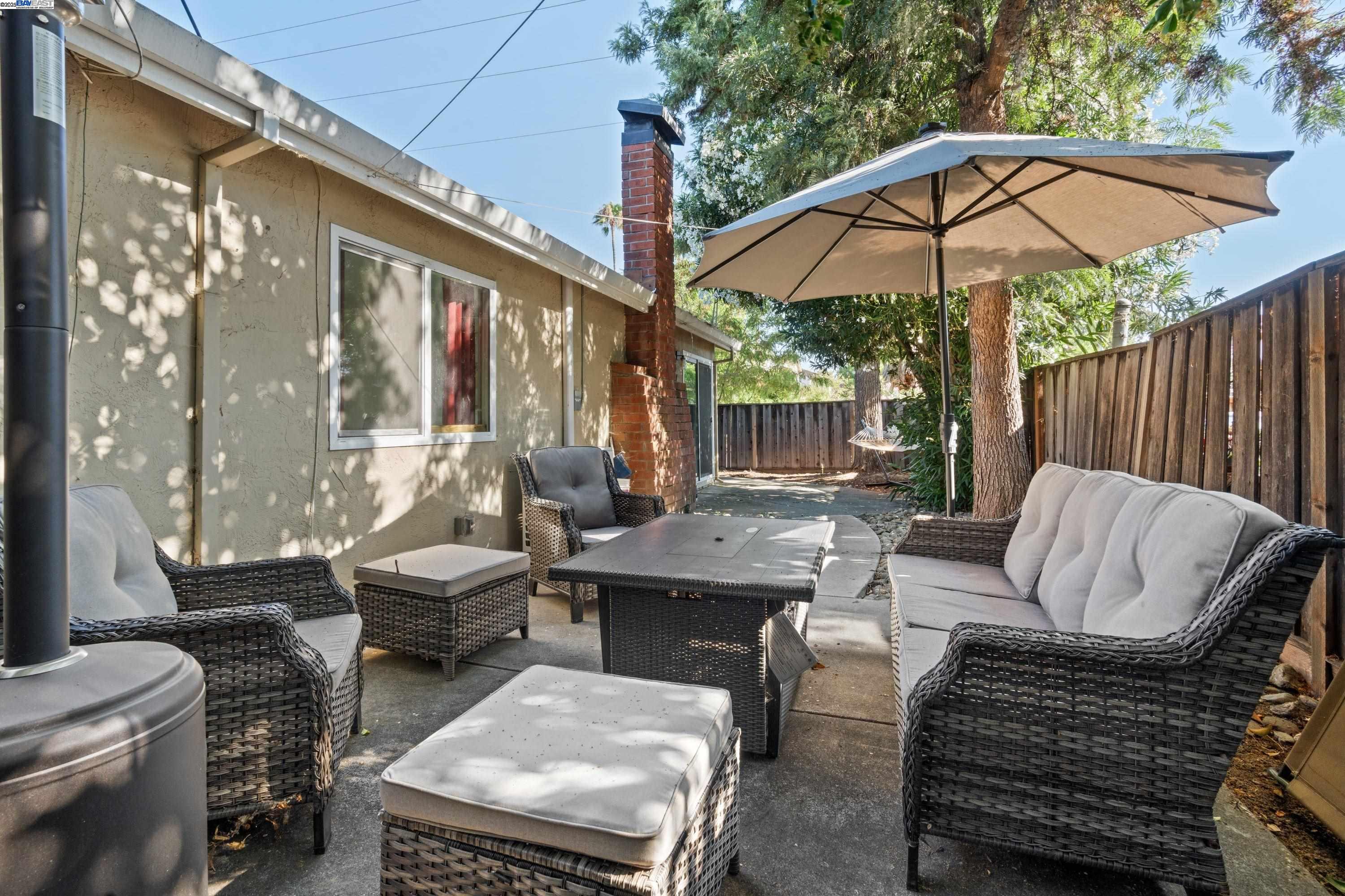 Detail Gallery Image 25 of 29 For 5399 Garrison Cir, San Jose,  CA 95123 - 3 Beds | 2 Baths