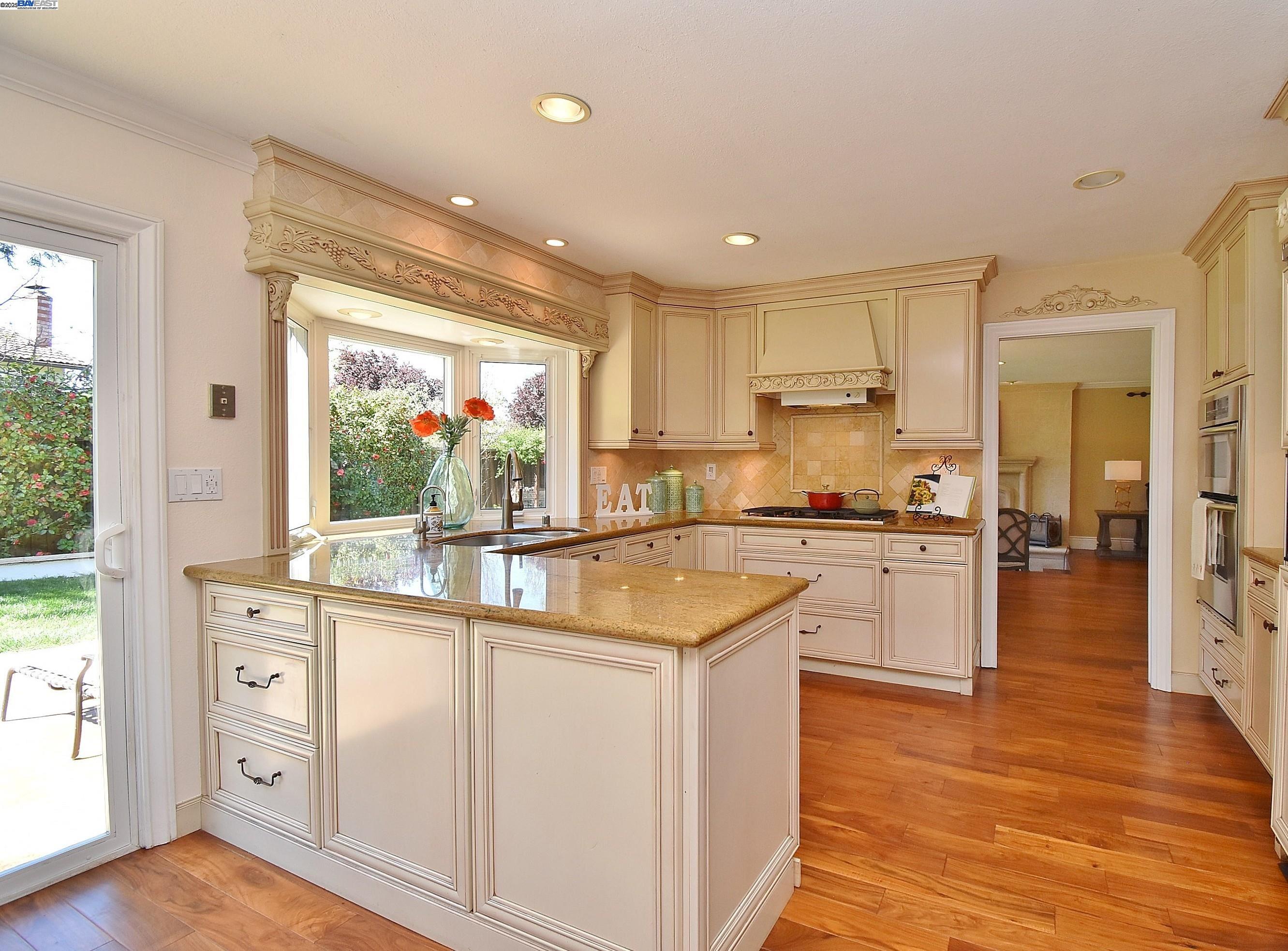 Detail Gallery Image 15 of 50 For 1626 Harlan Dr, Danville,  CA 94526 - 5 Beds | 2/1 Baths
