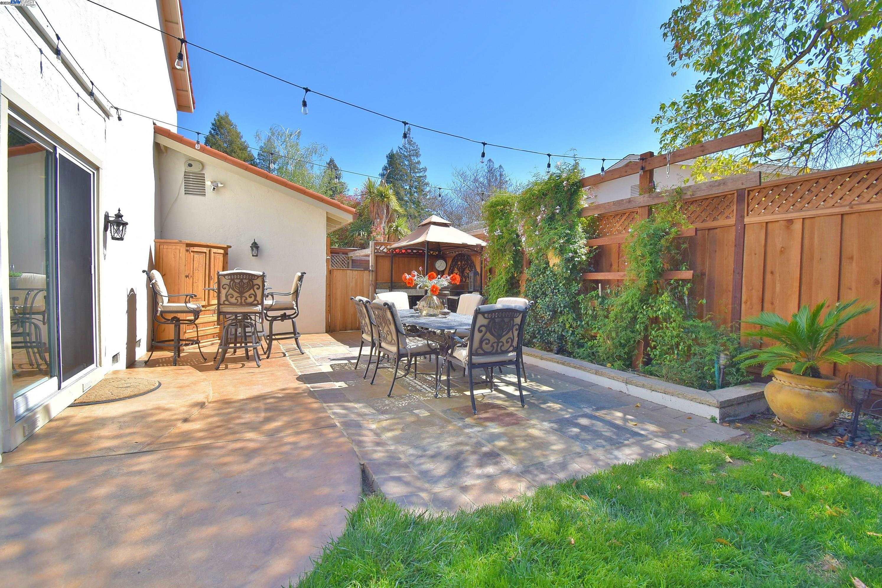 Detail Gallery Image 40 of 50 For 1626 Harlan Dr, Danville,  CA 94526 - 5 Beds | 2/1 Baths