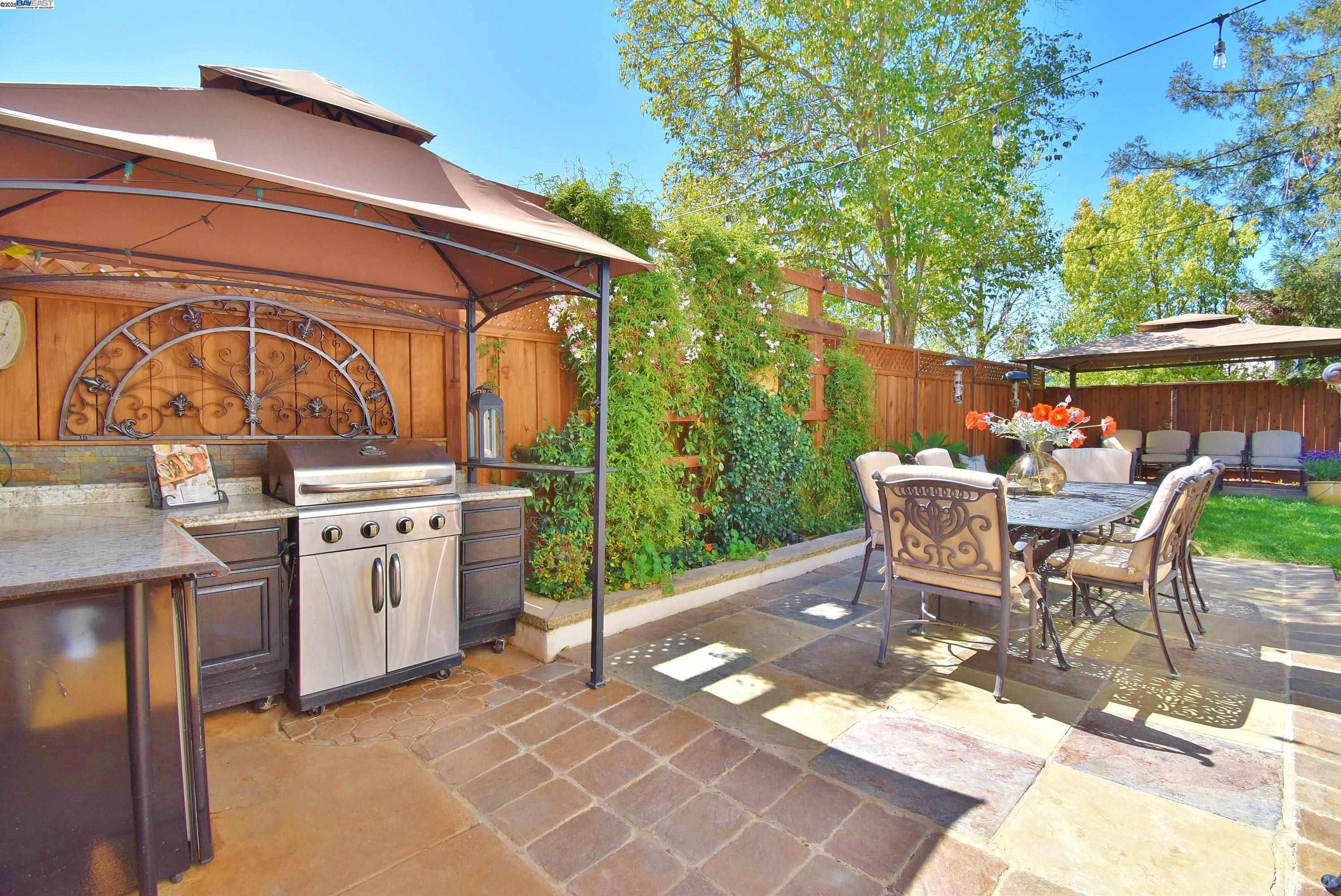 Detail Gallery Image 41 of 50 For 1626 Harlan Dr, Danville,  CA 94526 - 5 Beds | 2/1 Baths