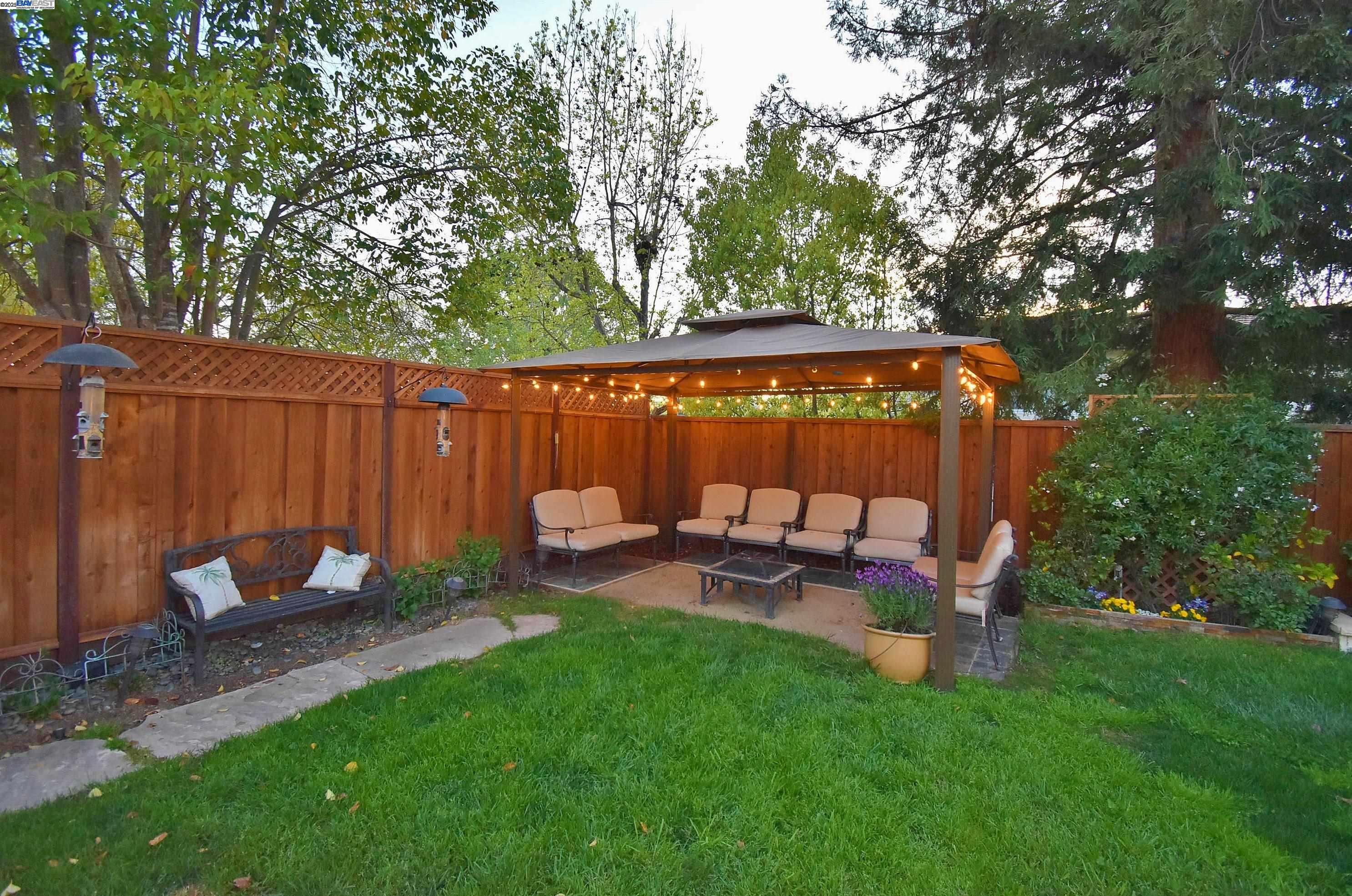 Detail Gallery Image 43 of 50 For 1626 Harlan Dr, Danville,  CA 94526 - 5 Beds | 2/1 Baths