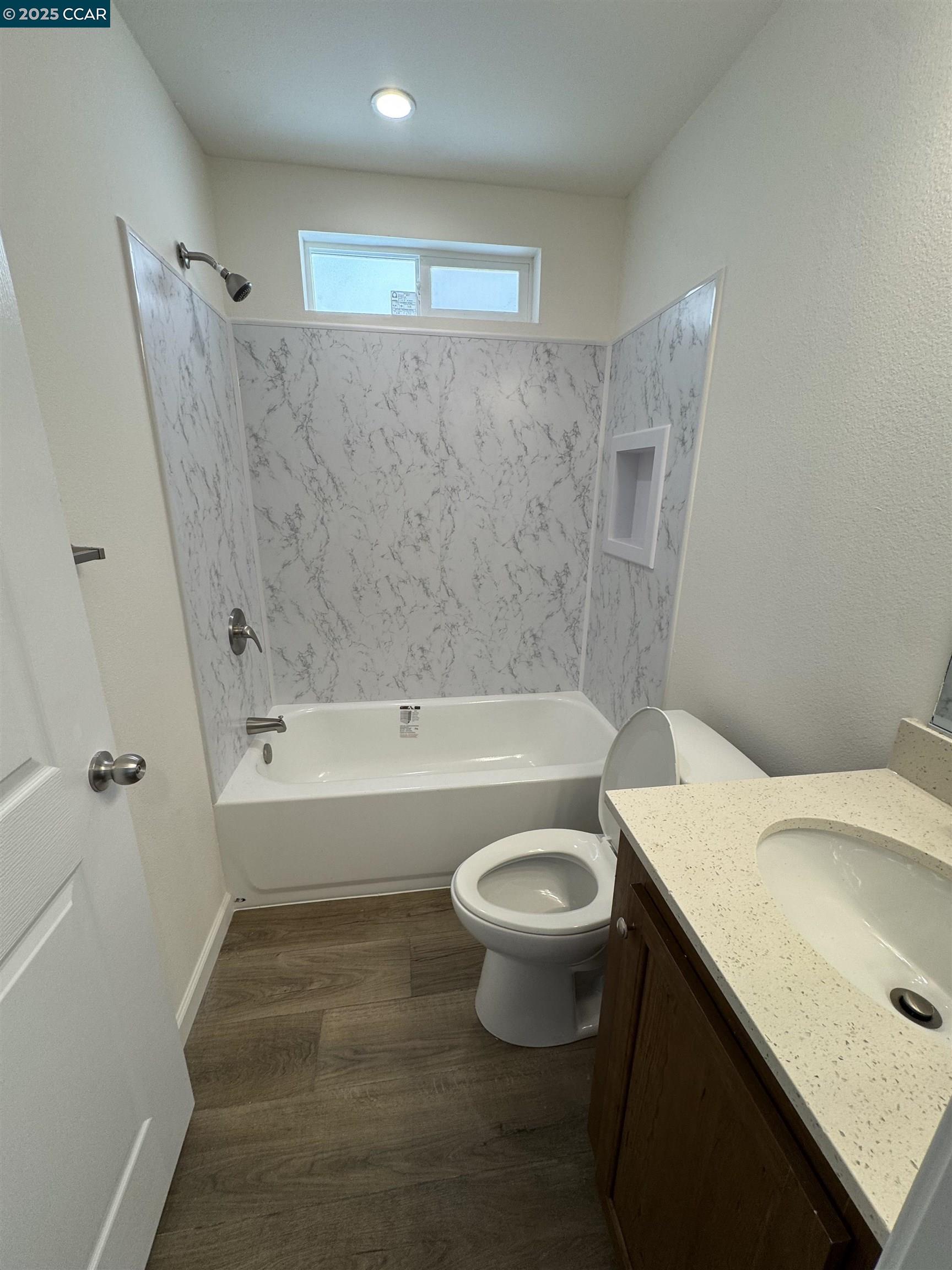 Detail Gallery Image 11 of 11 For 418 N School St, Lodi,  CA 95240 - 3 Beds | 2 Baths