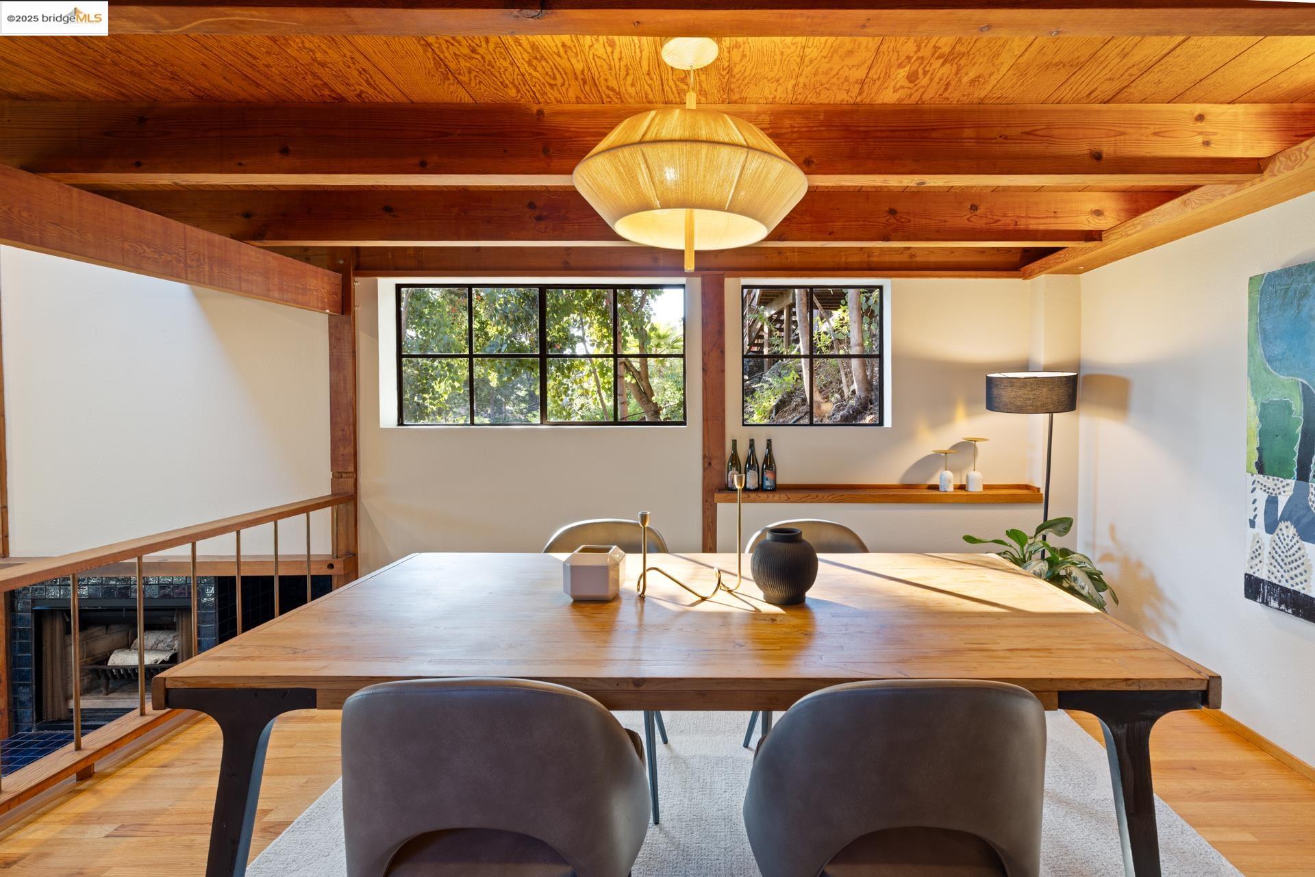 Detail Gallery Image 27 of 57 For 2686 Shasta Road, Berkeley,  CA 94708 - 3 Beds | 2/1 Baths