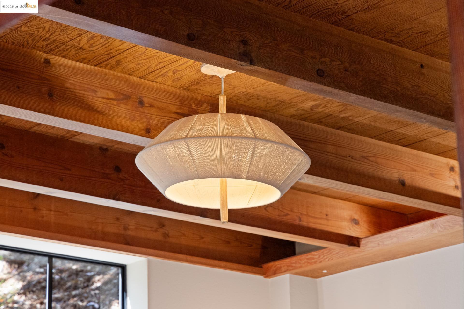 Detail Gallery Image 28 of 57 For 2686 Shasta Road, Berkeley,  CA 94708 - 3 Beds | 2/1 Baths