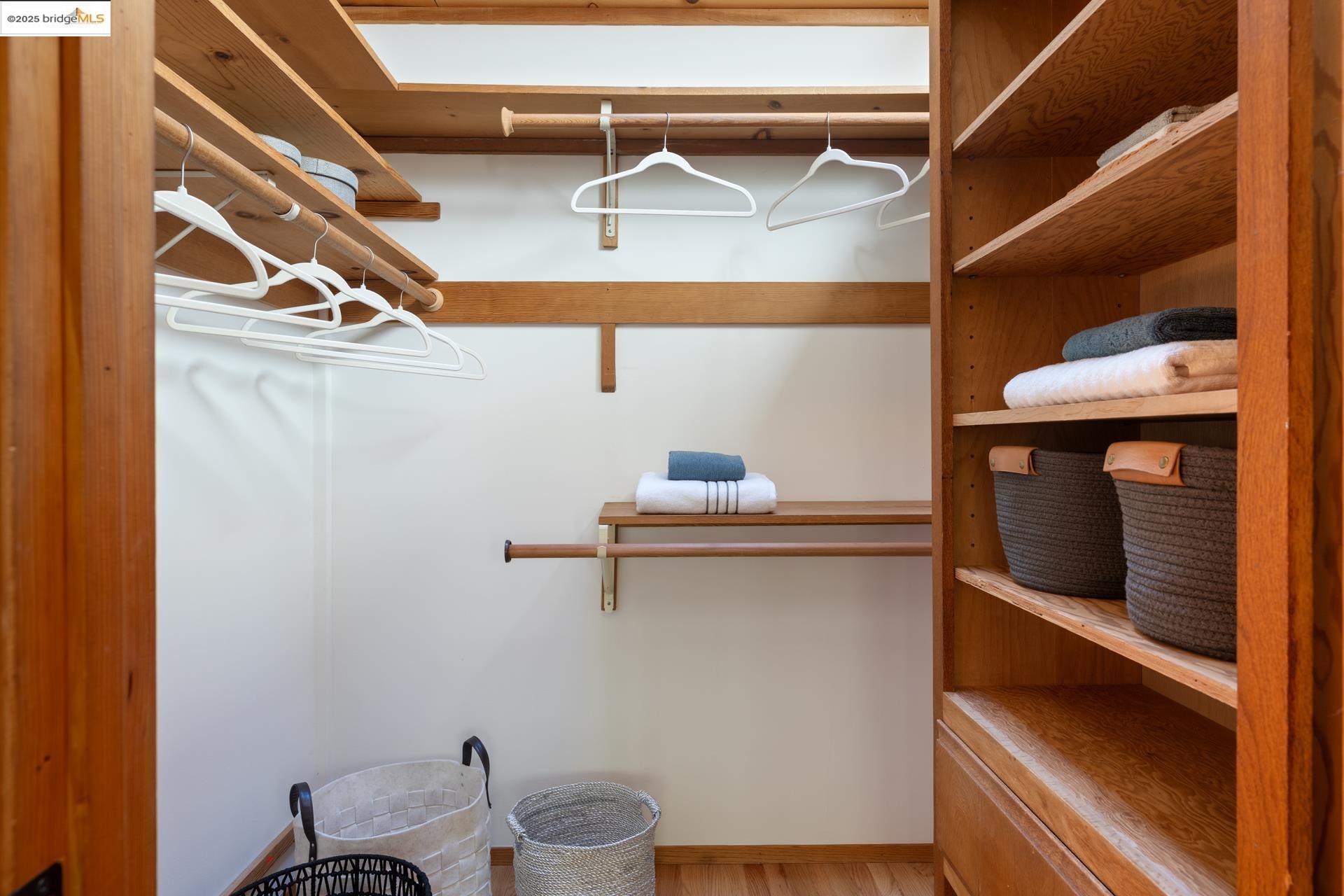 Detail Gallery Image 43 of 57 For 2686 Shasta Road, Berkeley,  CA 94708 - 3 Beds | 2/1 Baths