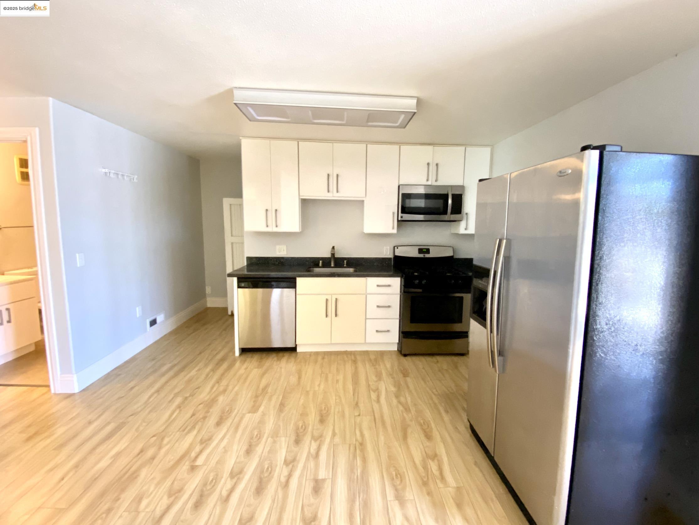 Detail Gallery Image 21 of 34 For 3607 Maple Ave, Oakland,  CA 94602 - – Beds | – Baths