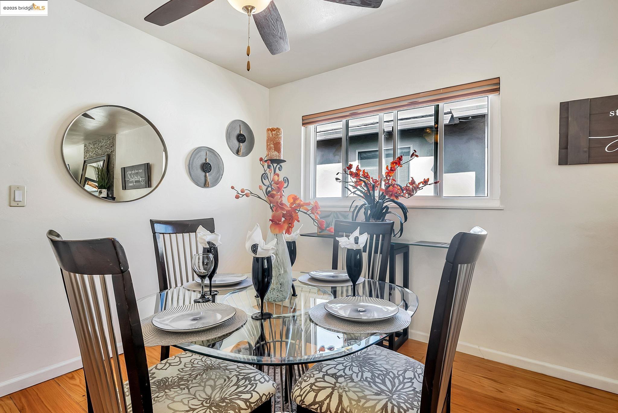 Detail Gallery Image 20 of 42 For 6941 Outlook Ave, Oakland,  CA 94605 - 3 Beds | 2 Baths
