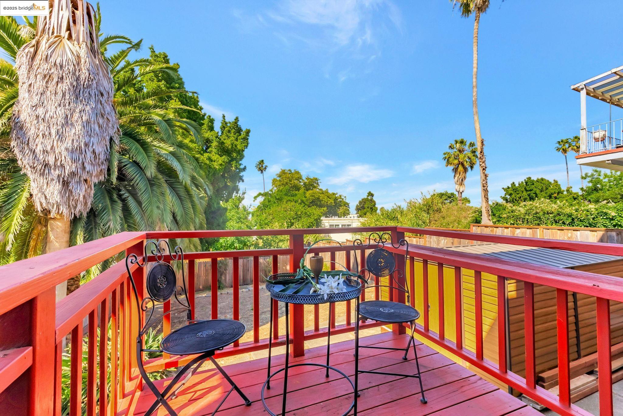 Detail Gallery Image 37 of 42 For 6941 Outlook Ave, Oakland,  CA 94605 - 3 Beds | 2 Baths