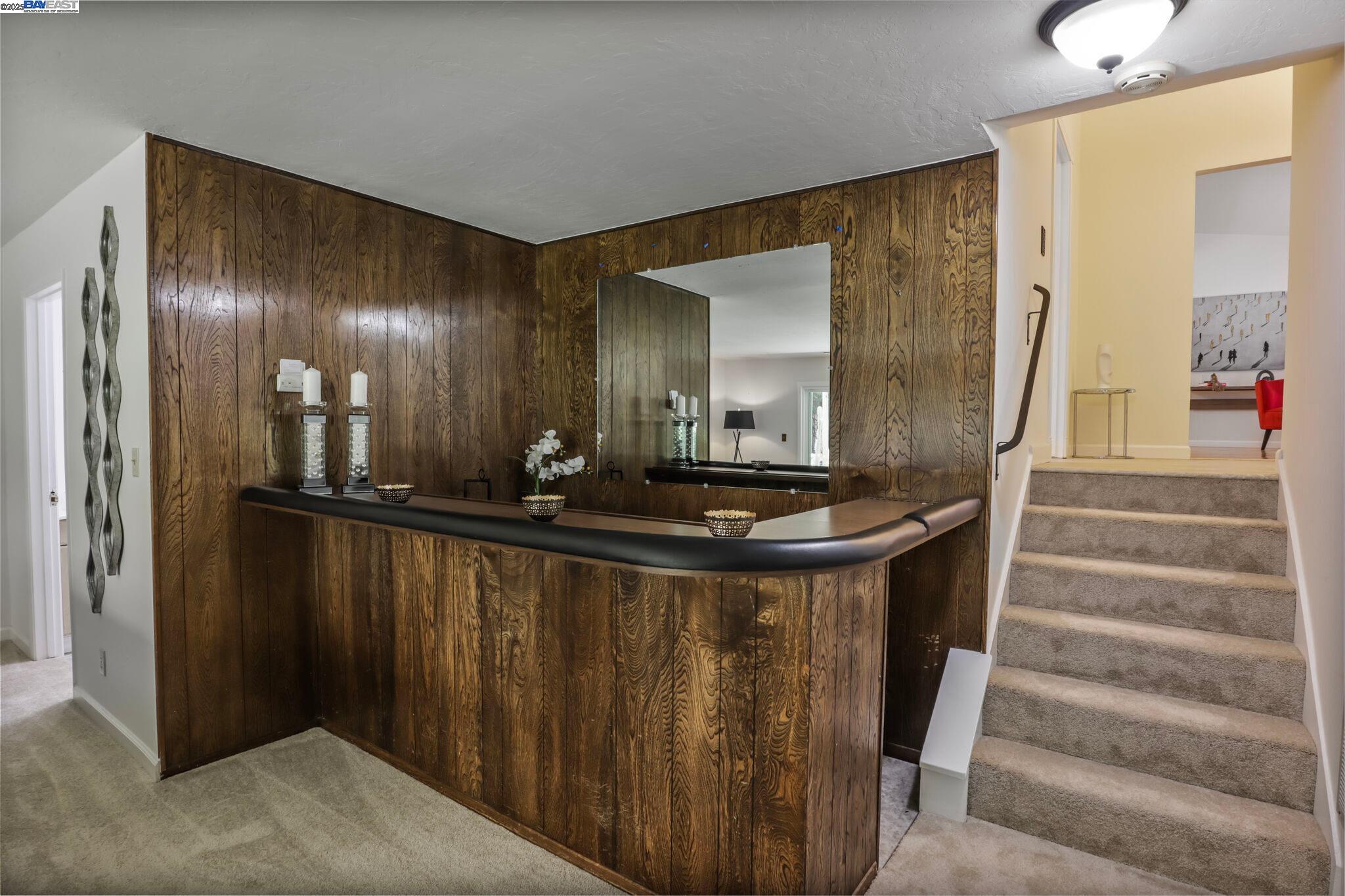 Detail Gallery Image 18 of 44 For 5778 Mountain Ct, Castro Valley,  CA 94552 - 4 Beds | 2/1 Baths