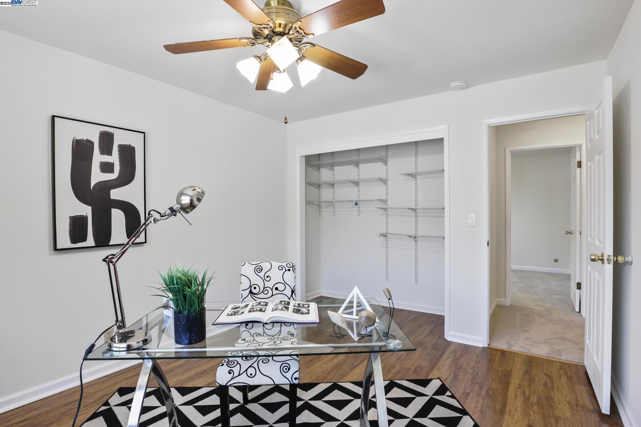 Detail Gallery Image 29 of 44 For 5778 Mountain Ct, Castro Valley,  CA 94552 - 4 Beds | 2/1 Baths