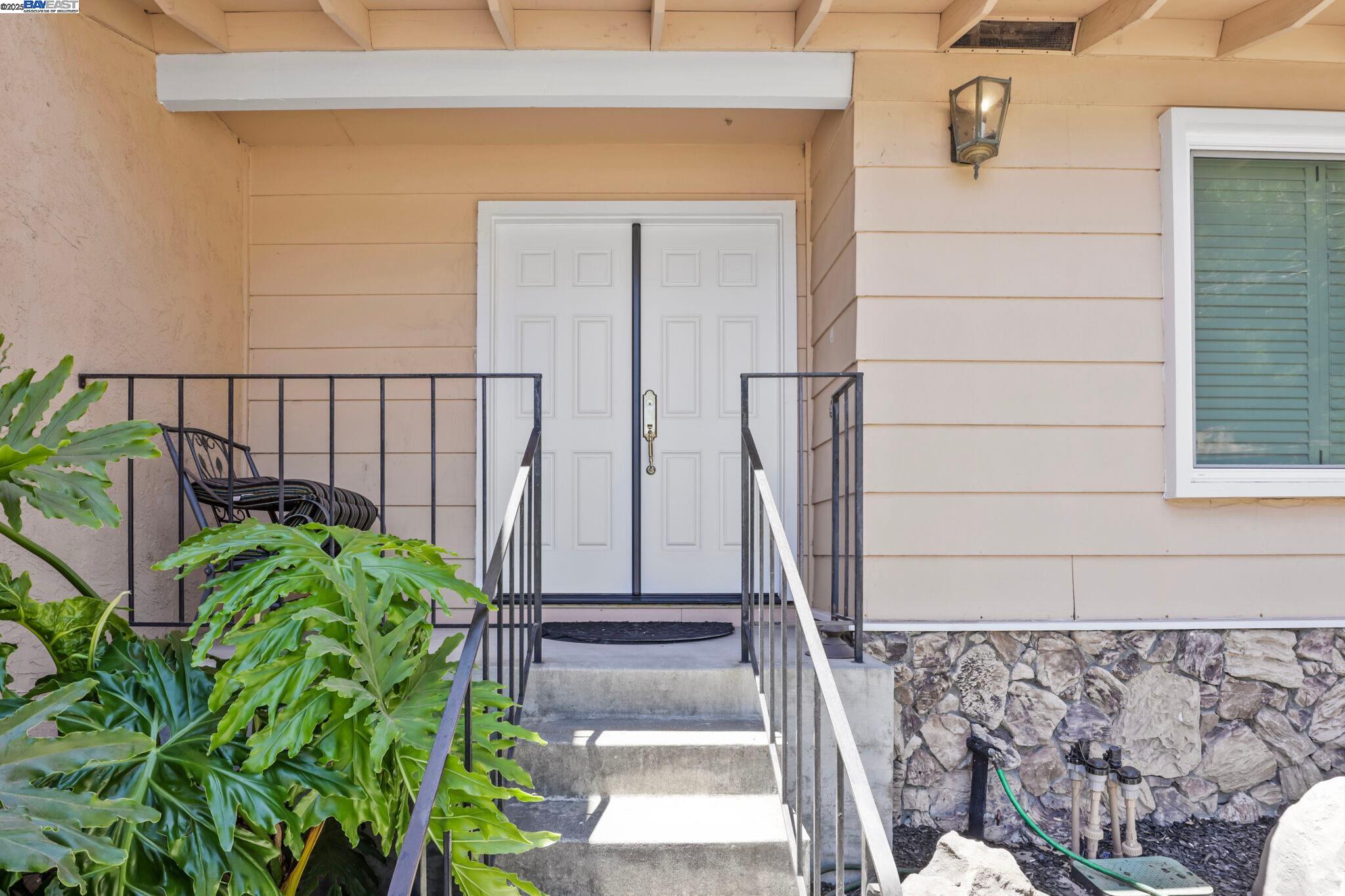 Detail Gallery Image 44 of 44 For 5778 Mountain Ct, Castro Valley,  CA 94552 - 4 Beds | 2/1 Baths