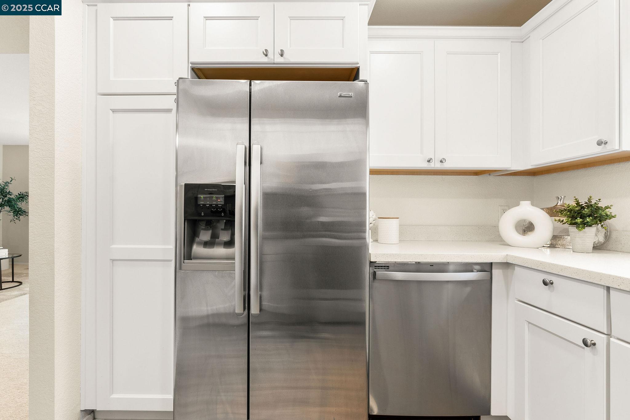 Detail Gallery Image 16 of 34 For 635 Canyon Oaks Dr a,  Oakland,  CA 94605 - 1 Beds | 1 Baths