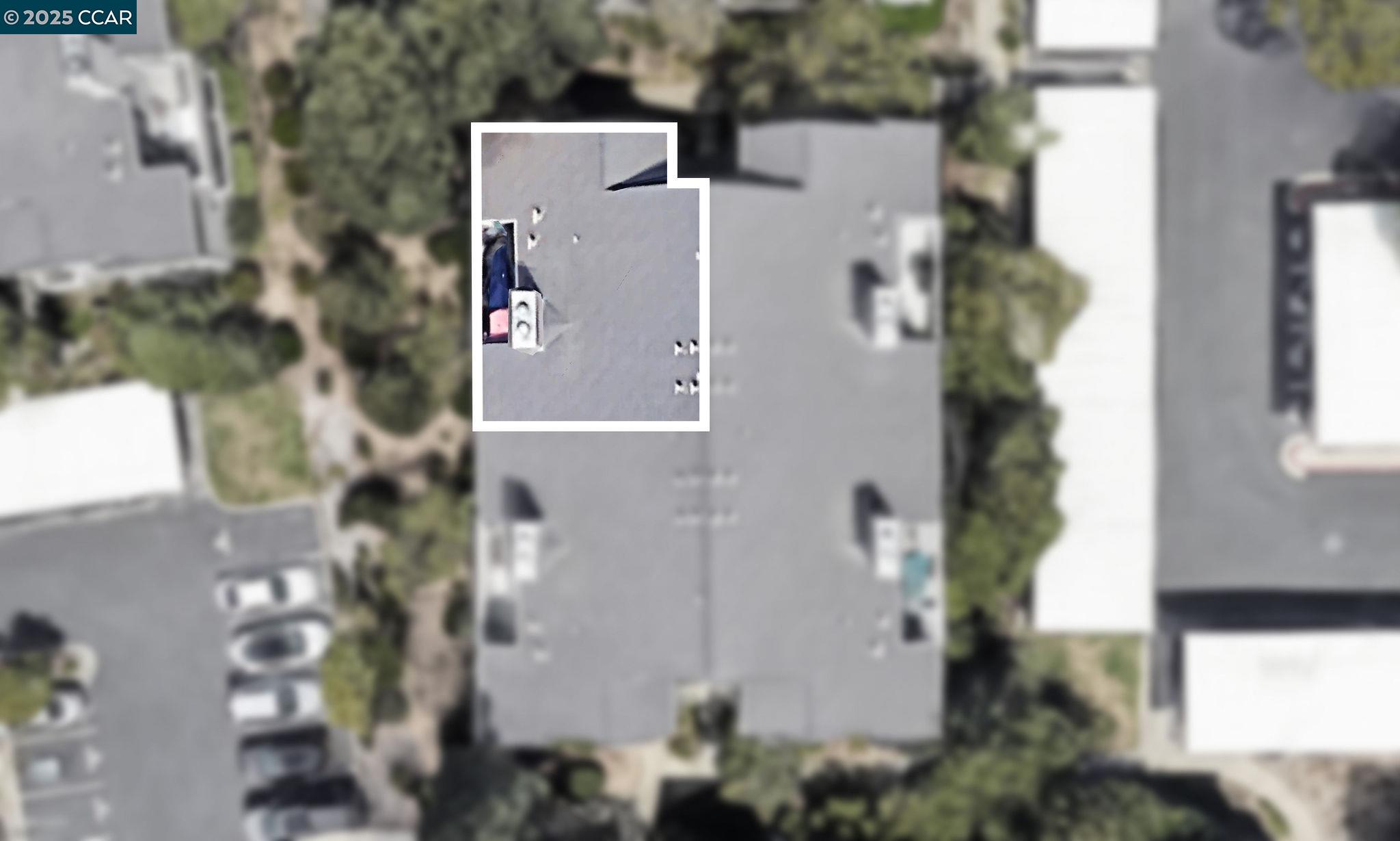 Detail Gallery Image 33 of 34 For 635 Canyon Oaks Dr a,  Oakland,  CA 94605 - 1 Beds | 1 Baths
