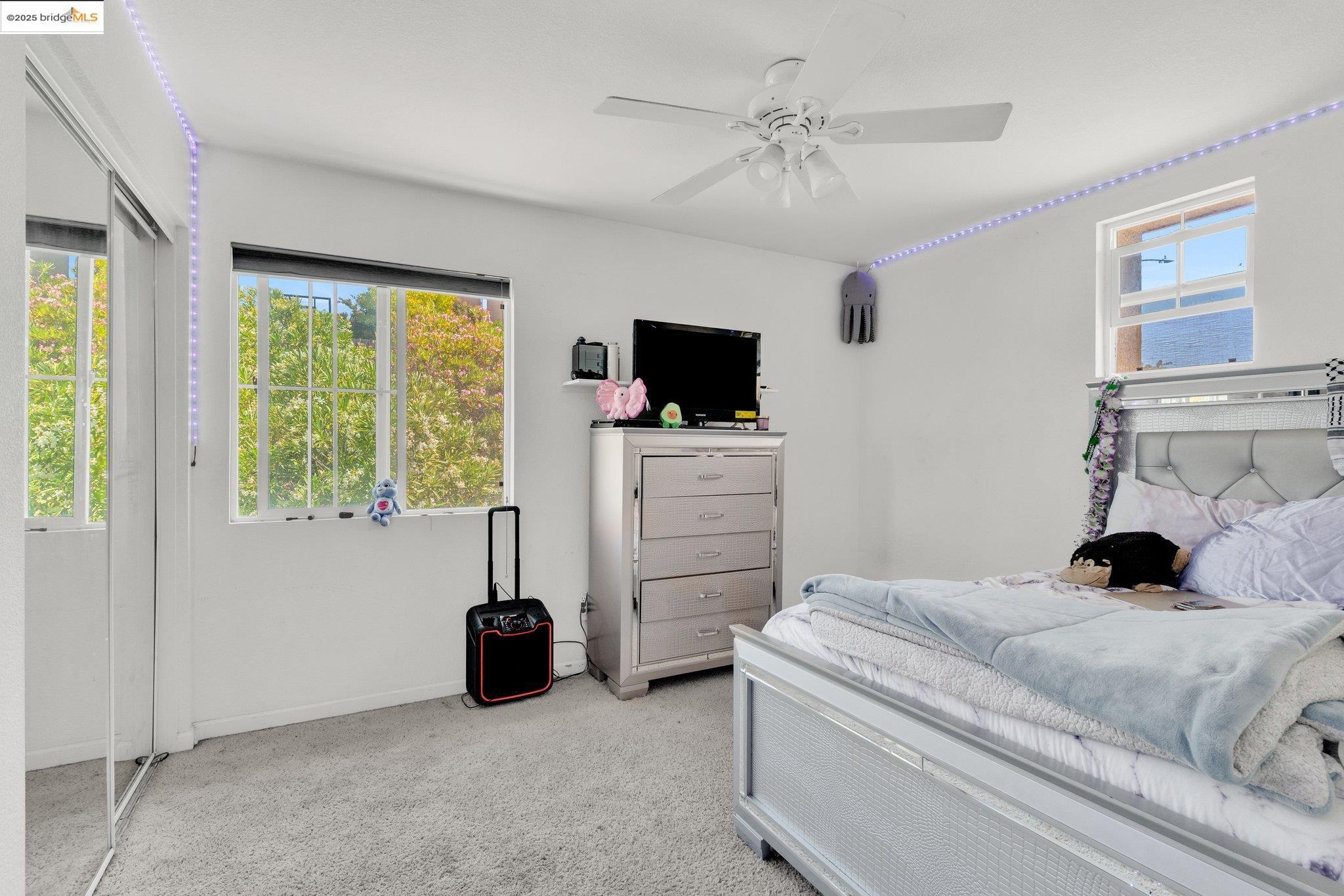 Detail Gallery Image 19 of 37 For 2 Starling Ct, American Canyon,  CA 94503 - 5 Beds | 3 Baths