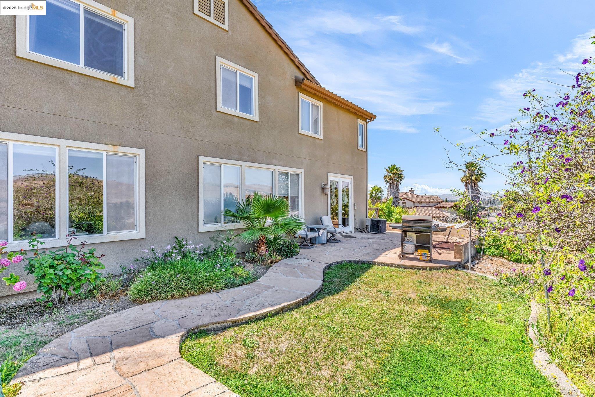 Detail Gallery Image 30 of 37 For 2 Starling Ct, American Canyon,  CA 94503 - 5 Beds | 3 Baths