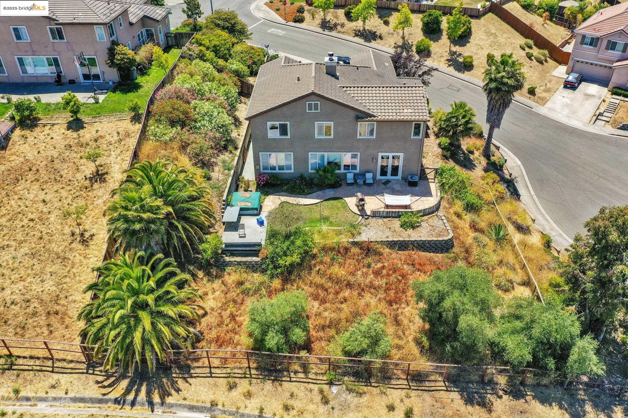 Detail Gallery Image 36 of 37 For 2 Starling Ct, American Canyon,  CA 94503 - 5 Beds | 3 Baths
