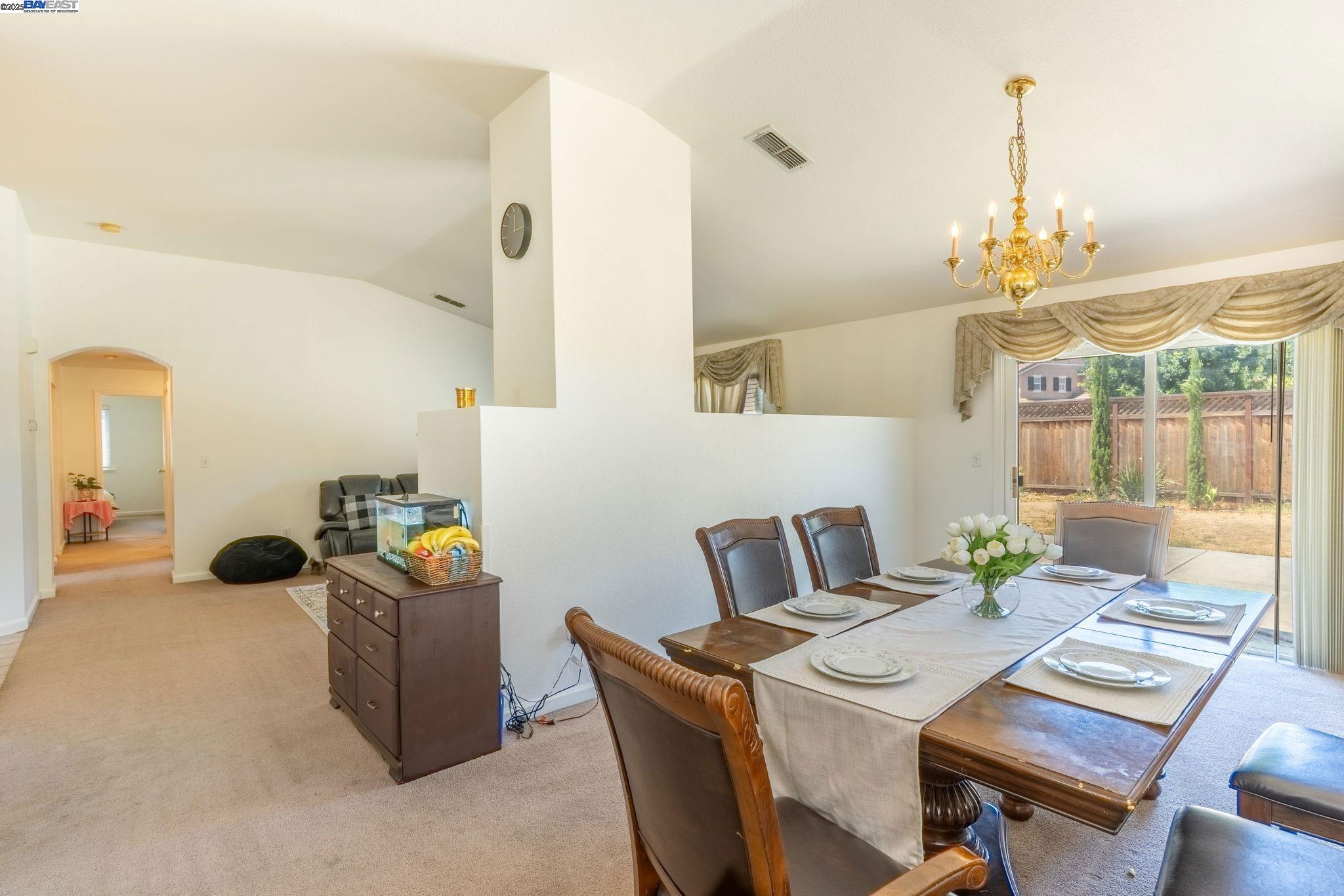 Detail Gallery Image 17 of 39 For 1721 Southbrook St, Tracy,  CA 95377 - 4 Beds | 2 Baths