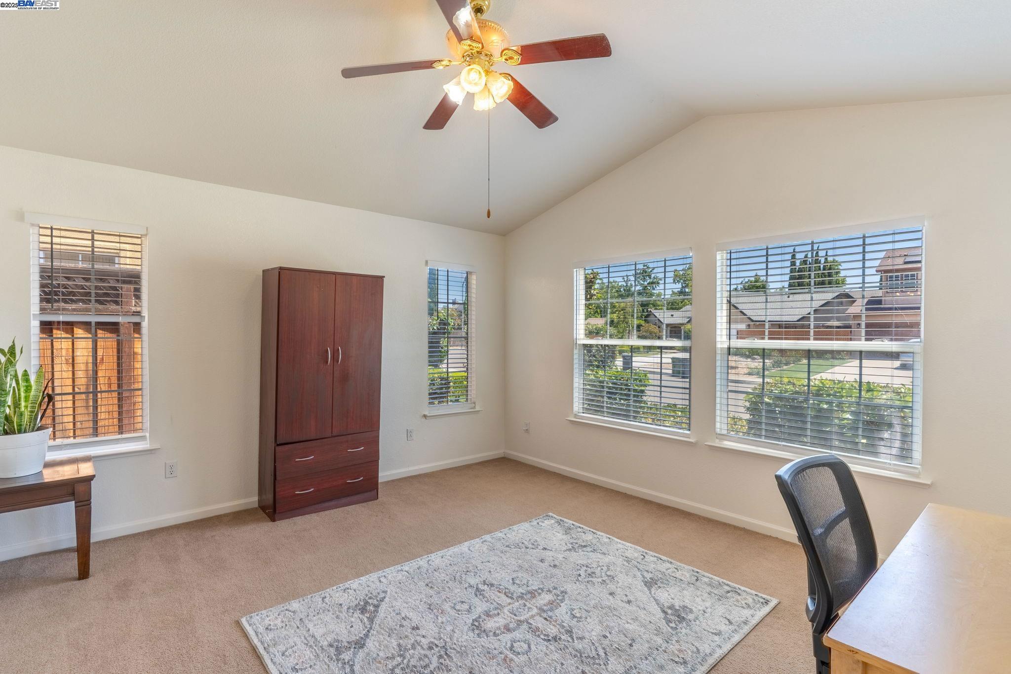 Detail Gallery Image 20 of 39 For 1721 Southbrook St, Tracy,  CA 95377 - 4 Beds | 2 Baths