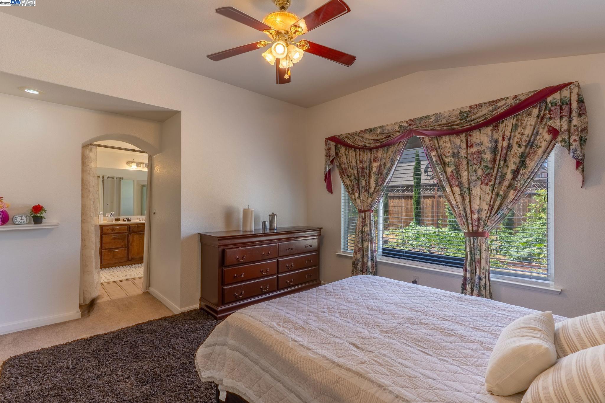 Detail Gallery Image 32 of 39 For 1721 Southbrook St, Tracy,  CA 95377 - 4 Beds | 2 Baths