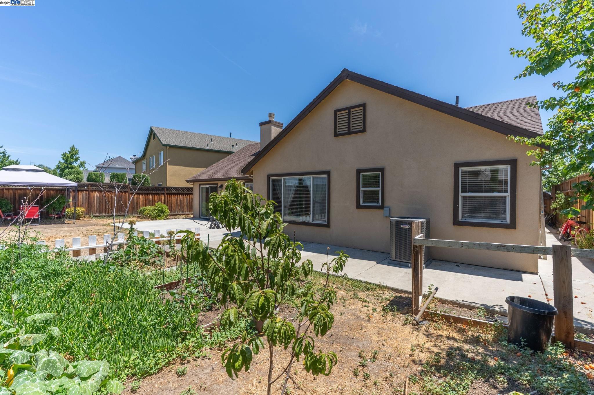 Detail Gallery Image 36 of 39 For 1721 Southbrook St, Tracy,  CA 95377 - 4 Beds | 2 Baths