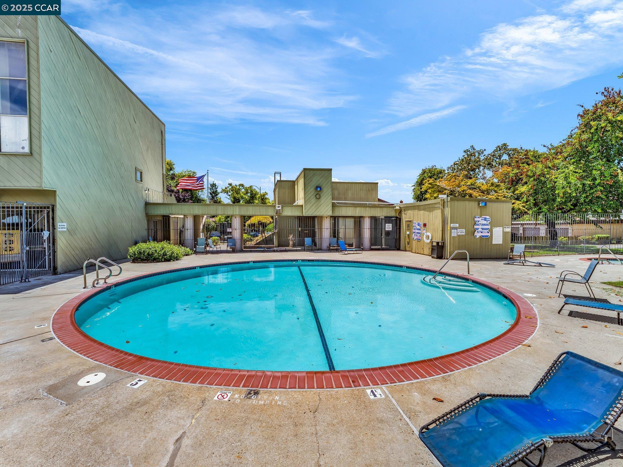 Detail Gallery Image 44 of 51 For 814 Heartwood Way, San Jose,  CA 95133 - 3 Beds | 1/1 Baths