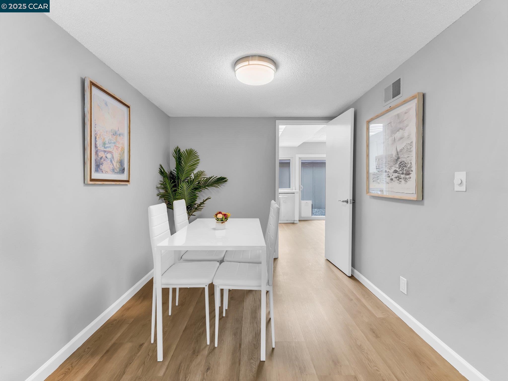 Detail Gallery Image 8 of 51 For 814 Heartwood Way, San Jose,  CA 95133 - 3 Beds | 1/1 Baths