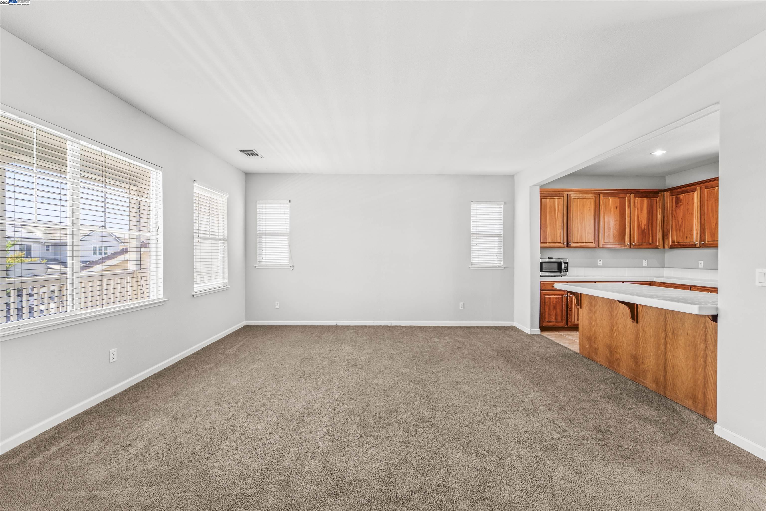 Detail Gallery Image 28 of 59 For 3684 Otter Brook Loop, Discovery Bay,  CA 94505 - 4 Beds | 3/1 Baths