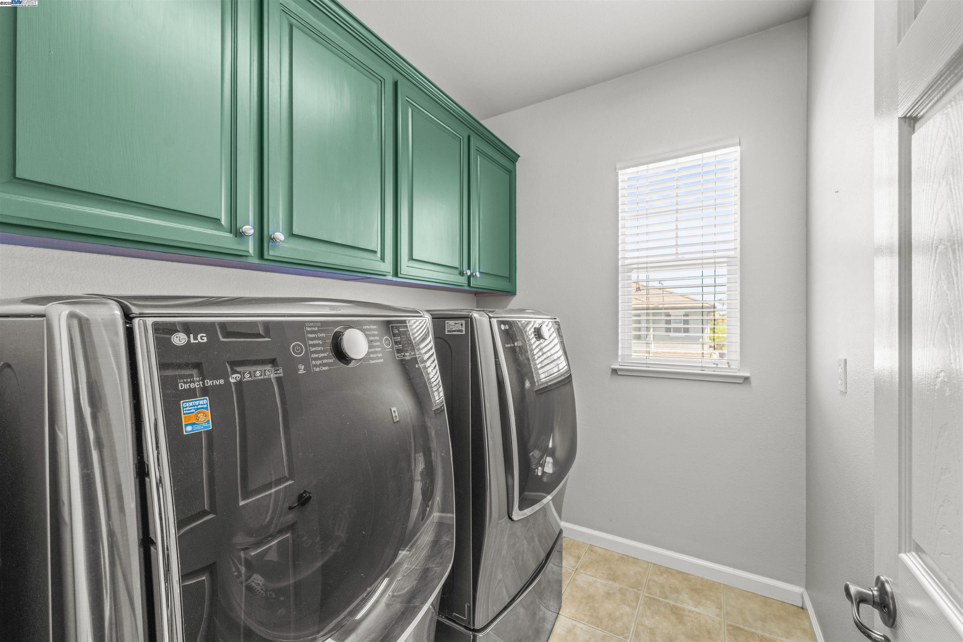 Detail Gallery Image 37 of 59 For 3684 Otter Brook Loop, Discovery Bay,  CA 94505 - 4 Beds | 3/1 Baths