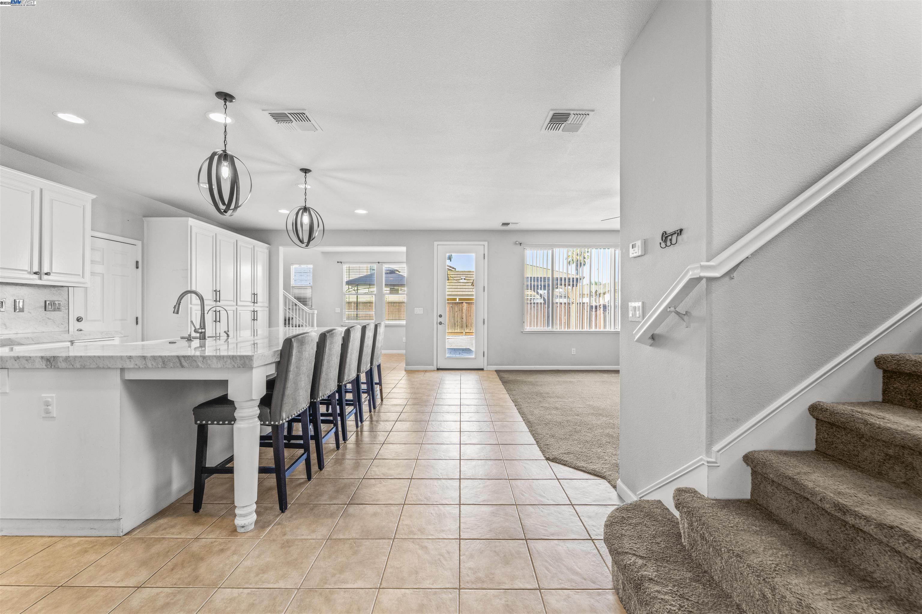 Detail Gallery Image 10 of 59 For 3684 Otter Brook Loop, Discovery Bay,  CA 94505 - 4 Beds | 3/1 Baths