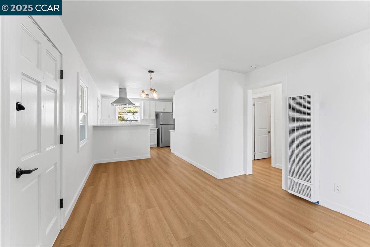 Detail Gallery Image 9 of 24 For 2428 Clare St, San Pablo,  CA 94806 - 2 Beds | 1 Baths
