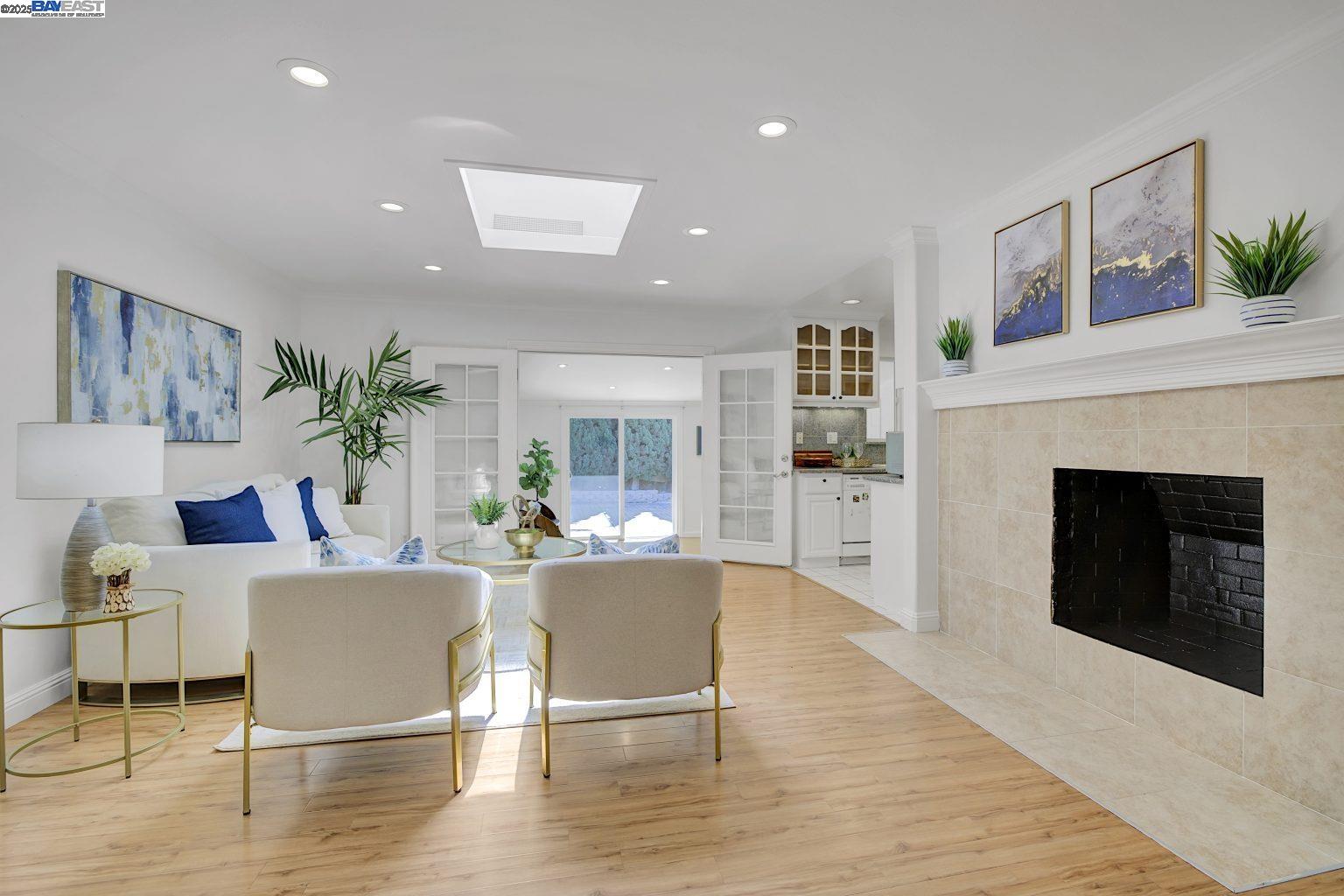 Detail Gallery Image 2 of 39 For 41025 Pajaro Dr, Fremont,  CA 94539 - 4 Beds | 2 Baths