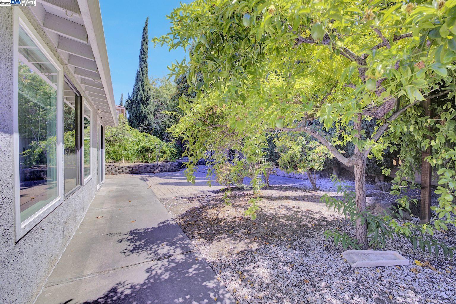 Detail Gallery Image 31 of 39 For 41025 Pajaro Dr, Fremont,  CA 94539 - 4 Beds | 2 Baths