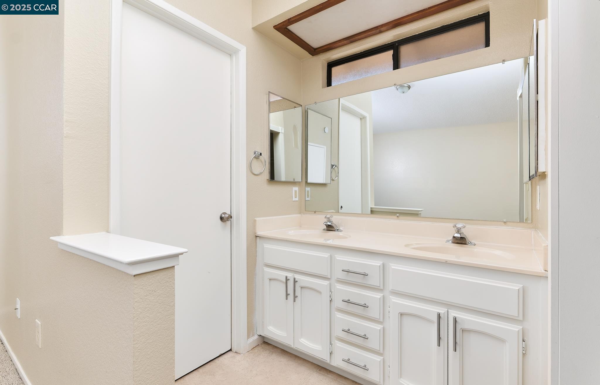 Detail Gallery Image 13 of 26 For 2728 Almondridge Dr, Antioch,  CA 94509 - 4 Beds | 3 Baths