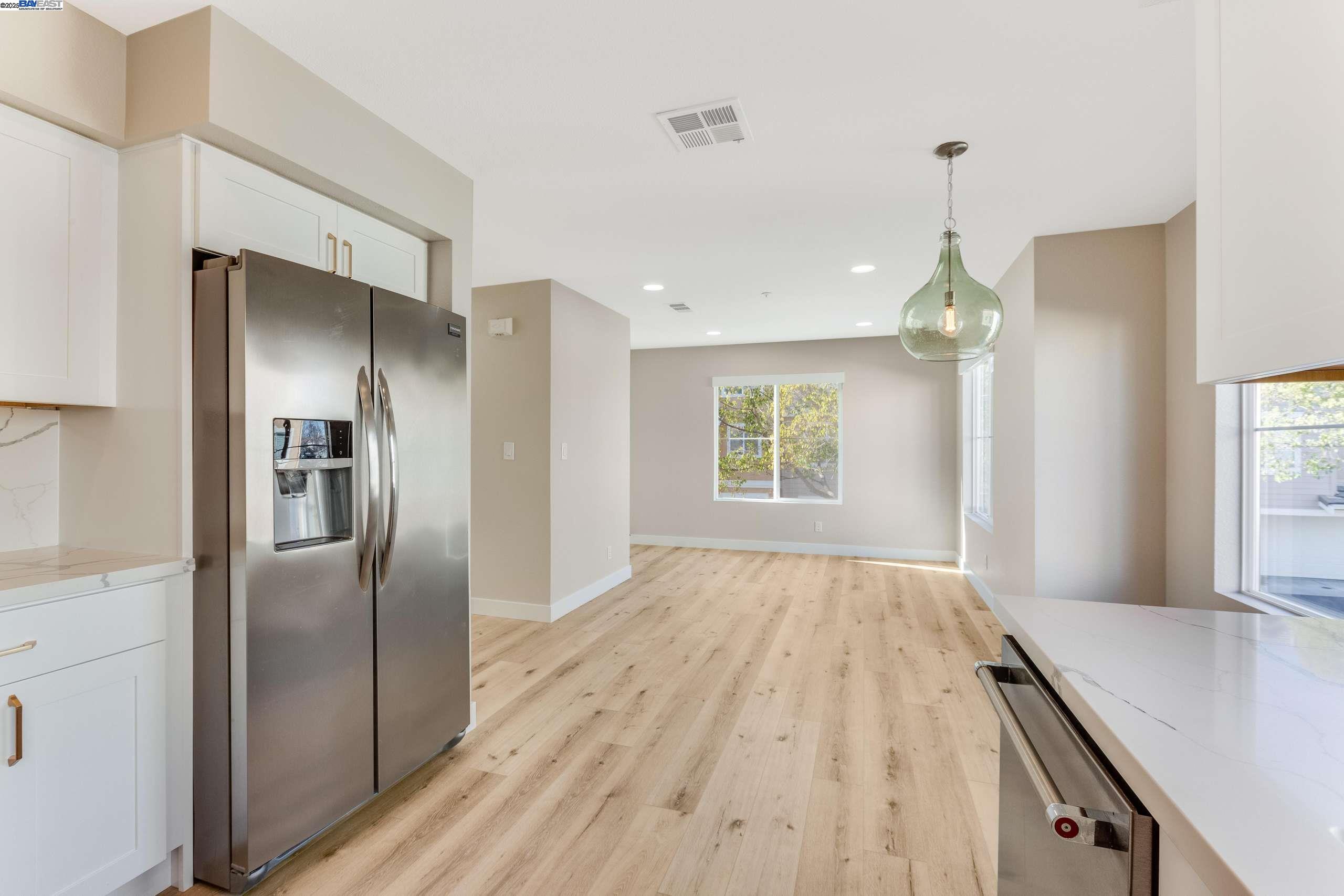 Detail Gallery Image 29 of 50 For 4579 Mangrove Dr, Dublin,  CA 94568 - 3 Beds | 2/1 Baths